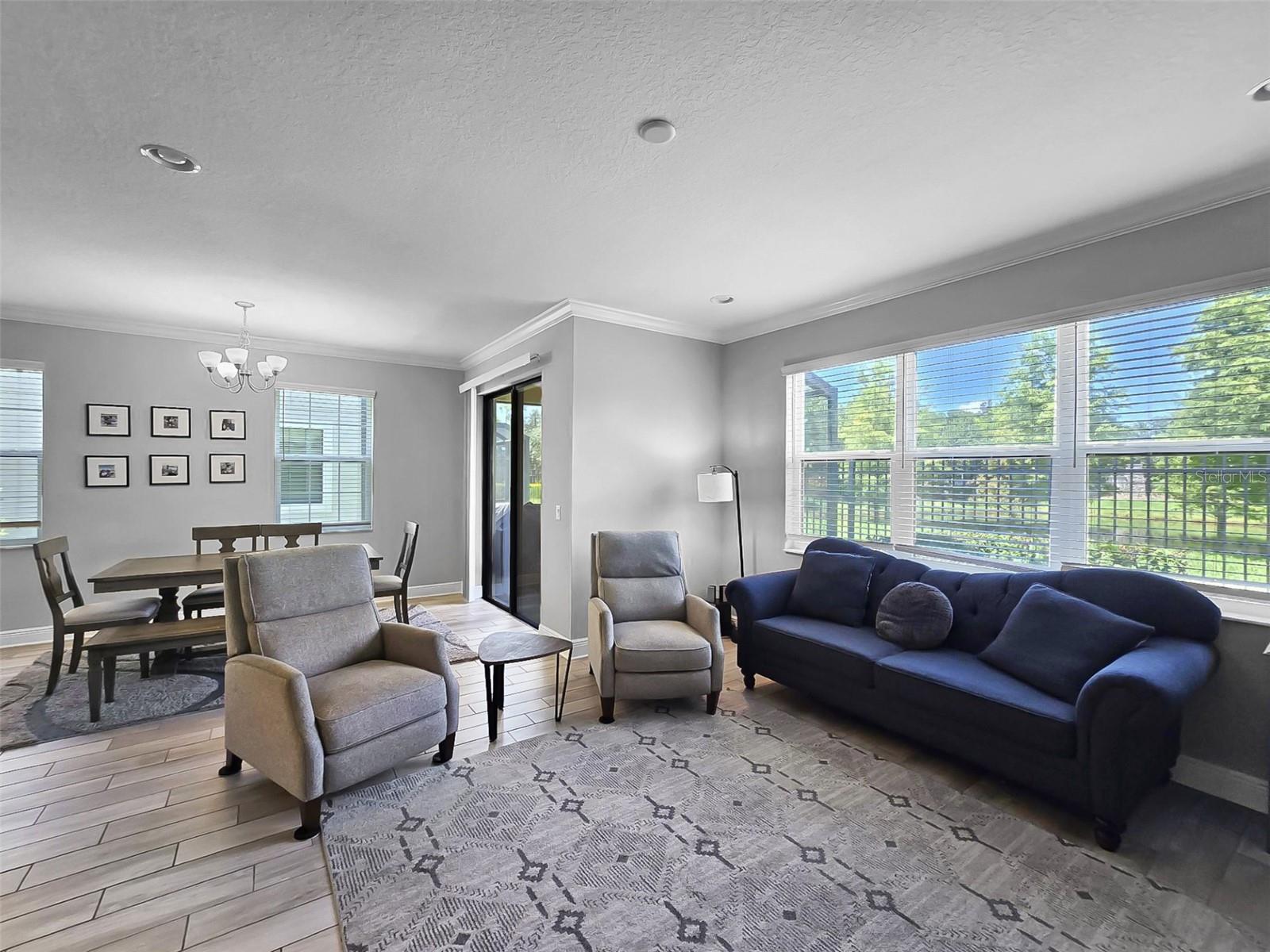 CREEKWOOD TWNHMS - Residential Lease