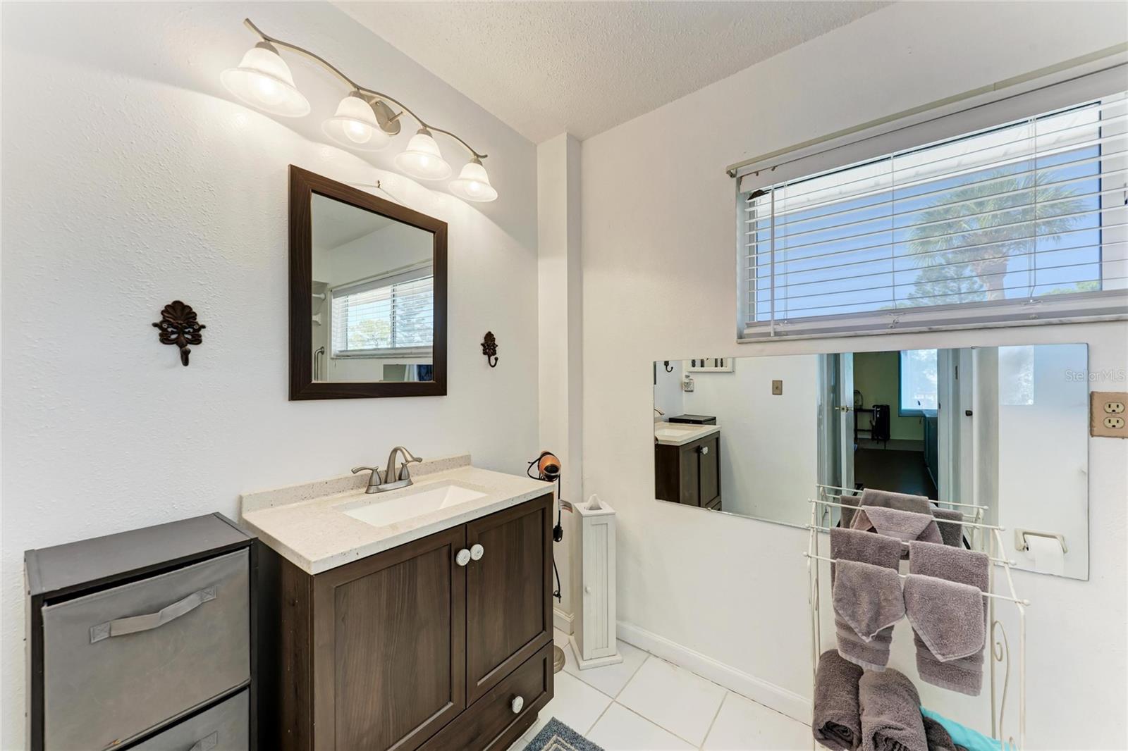 RACQUET CLUB VILLAS AMD - Residential