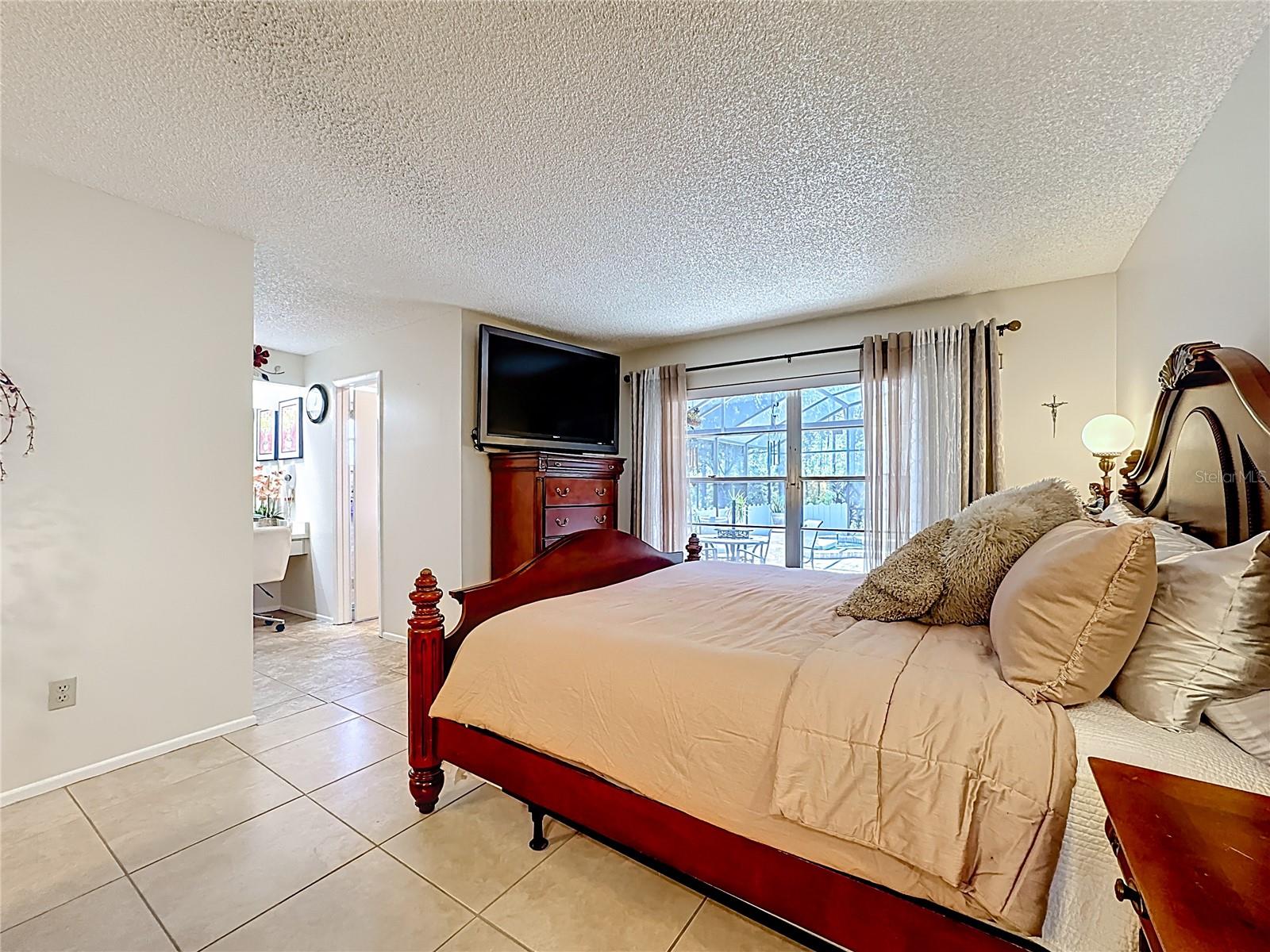 INDIAN RIDGE UNIT 1 PB 5 PG 7 LOT 19 - Residential