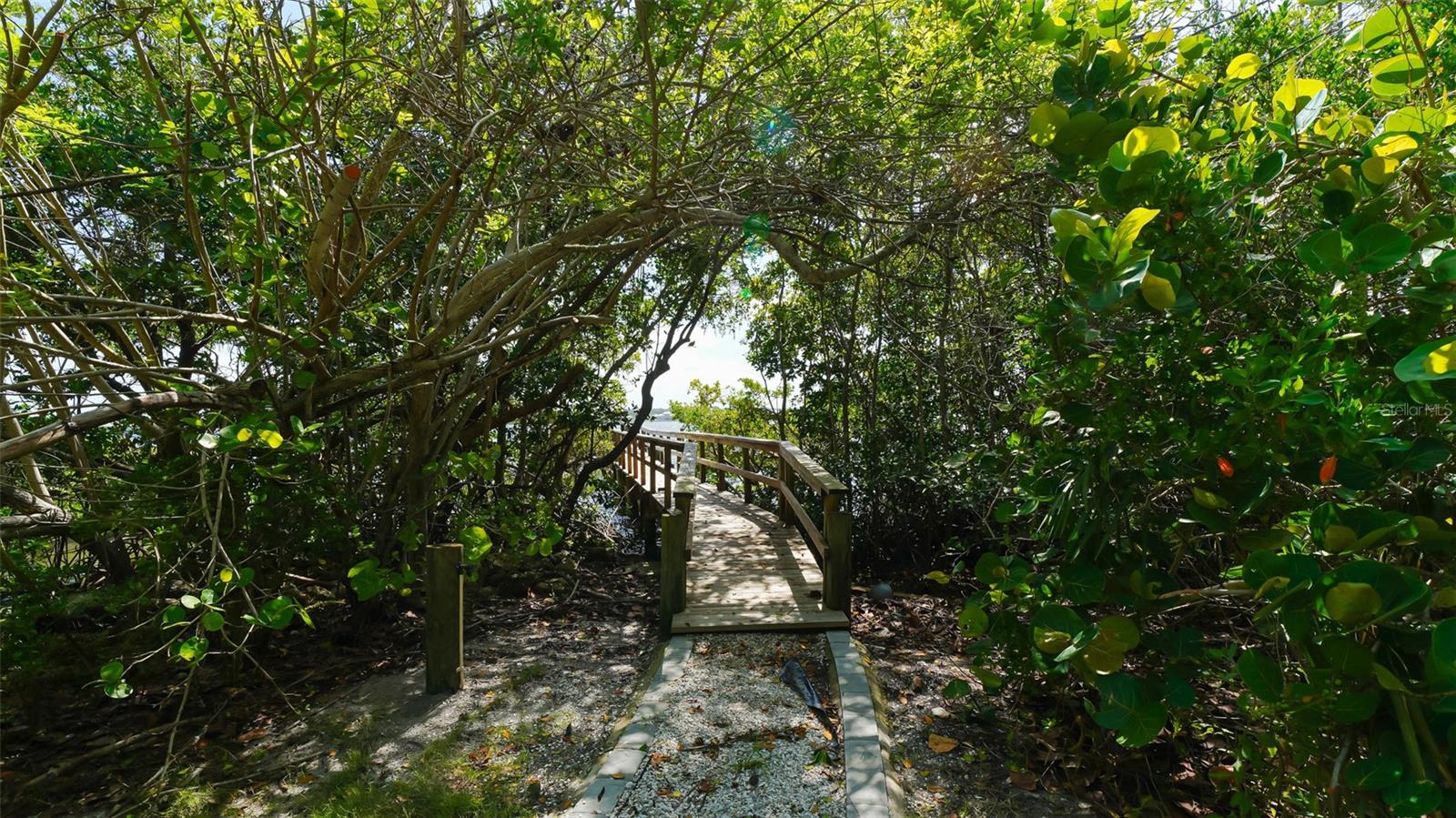 MANASOTA KEY - Residential