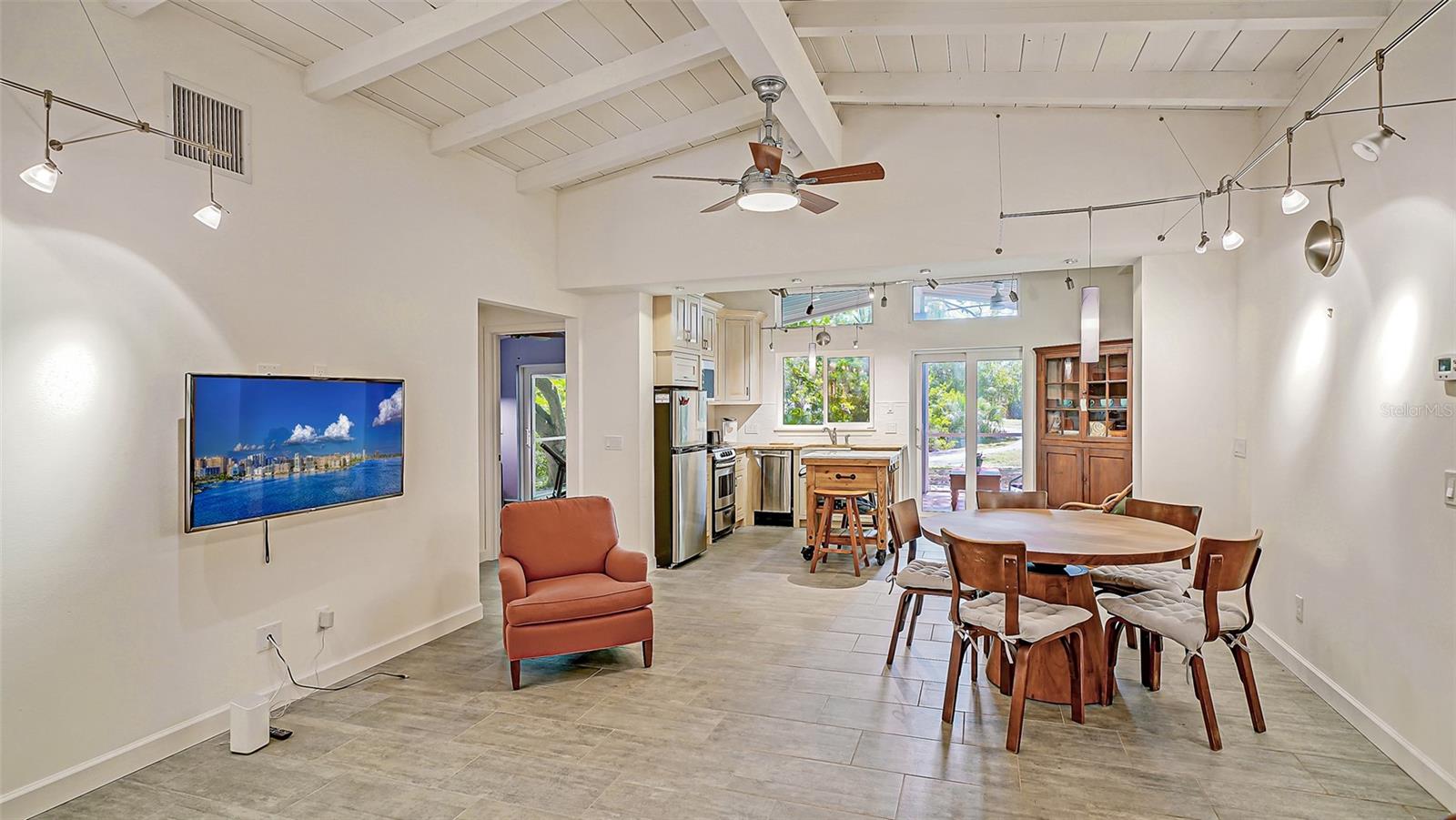 MANASOTA KEY - Residential