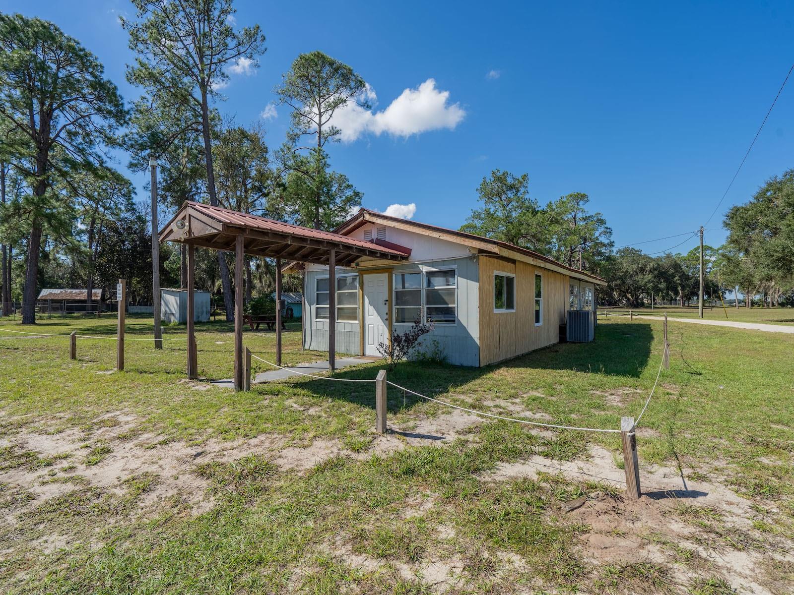 KERSHORES - Residential