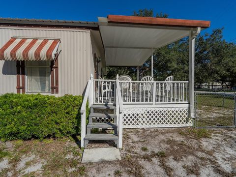 Tiny photo for 24797 NE 135th Street, Fort Mccoy, FL 32134 (MLS # OM711705)