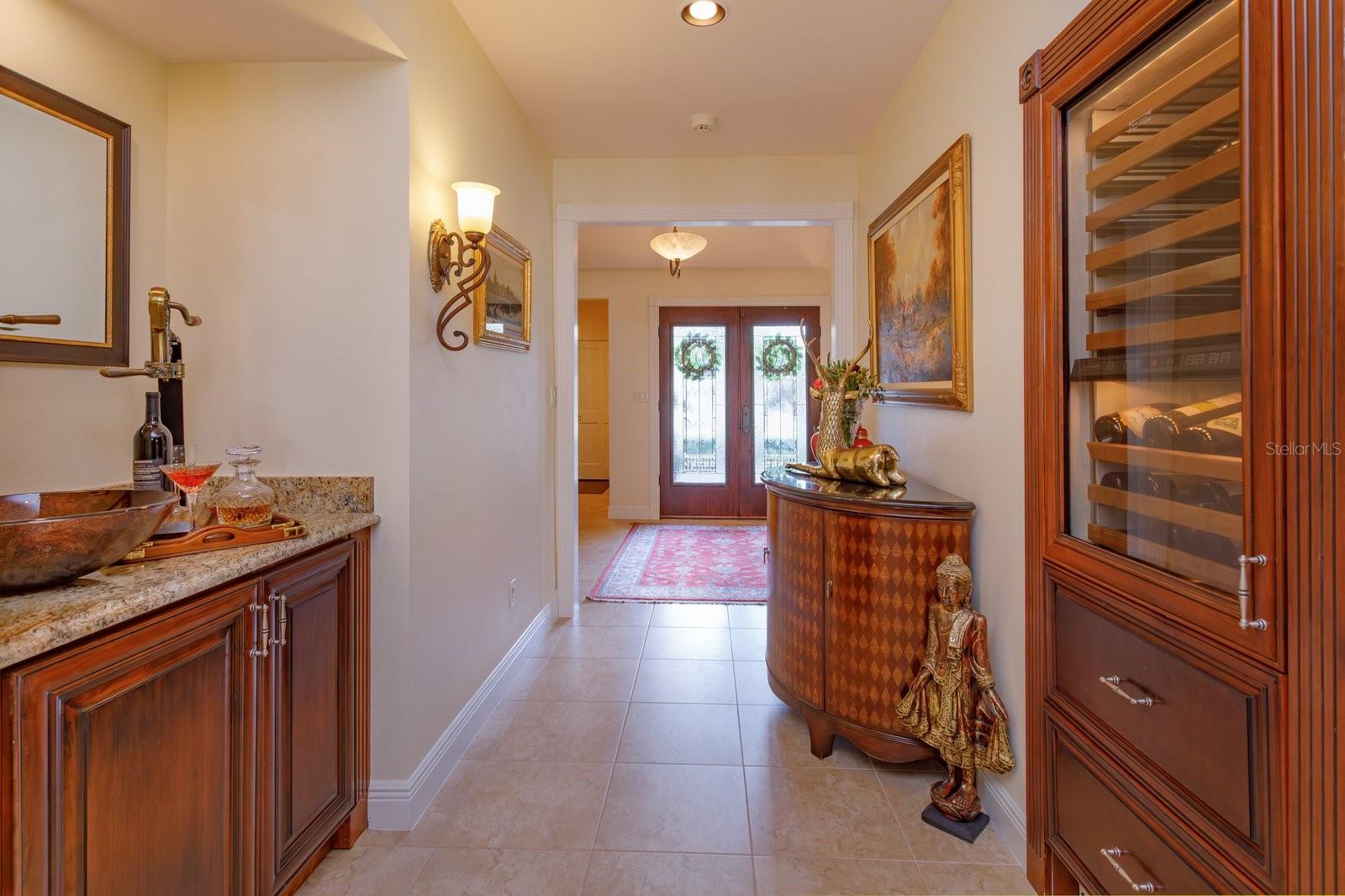 BAY HILL VILLAGE SOUTH & EAST CONDO - Residential