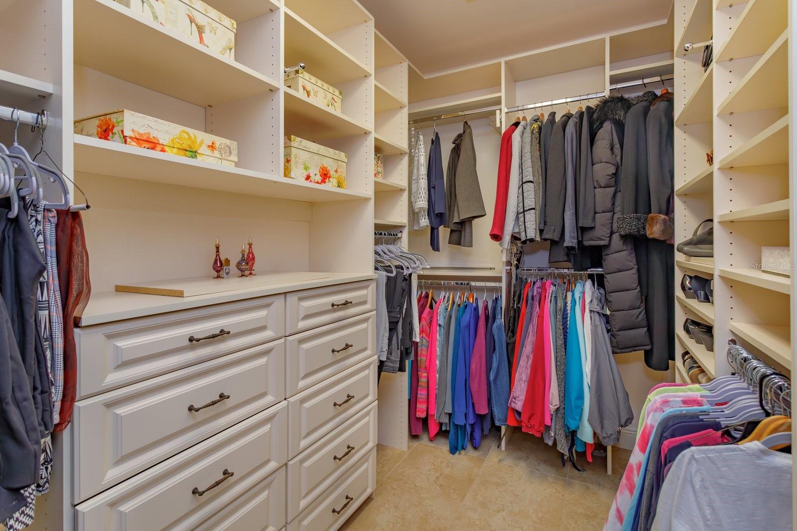 BAY HILL VILLAGE SOUTH & EAST CONDO - Residential