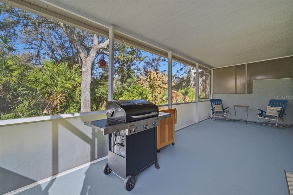 Photo of 6057 Sandhill Ridge Drive, Lithia, FL 33547 (MLS # TB8478953)