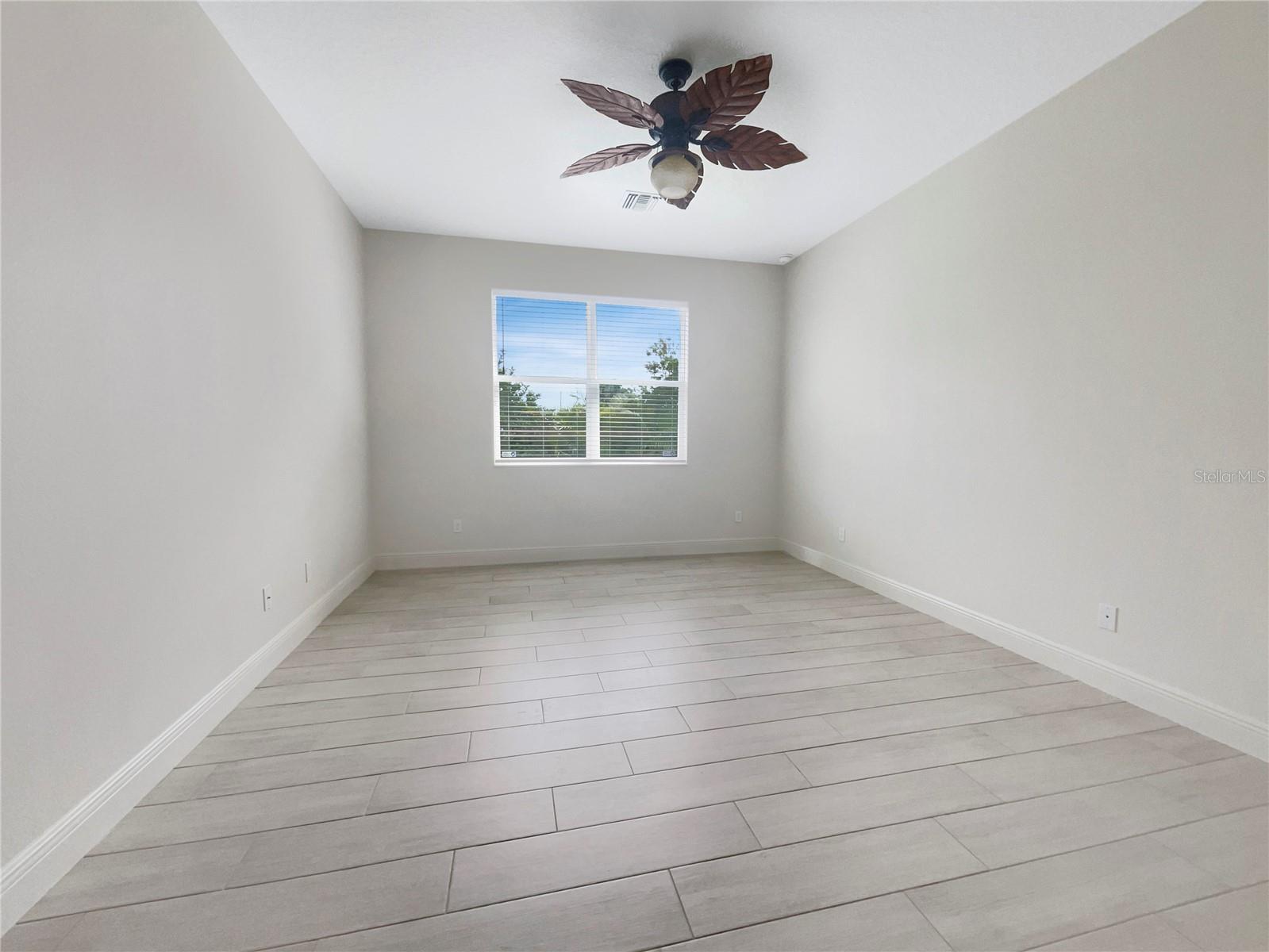 UNIVERSITY VILLAGE - Residential