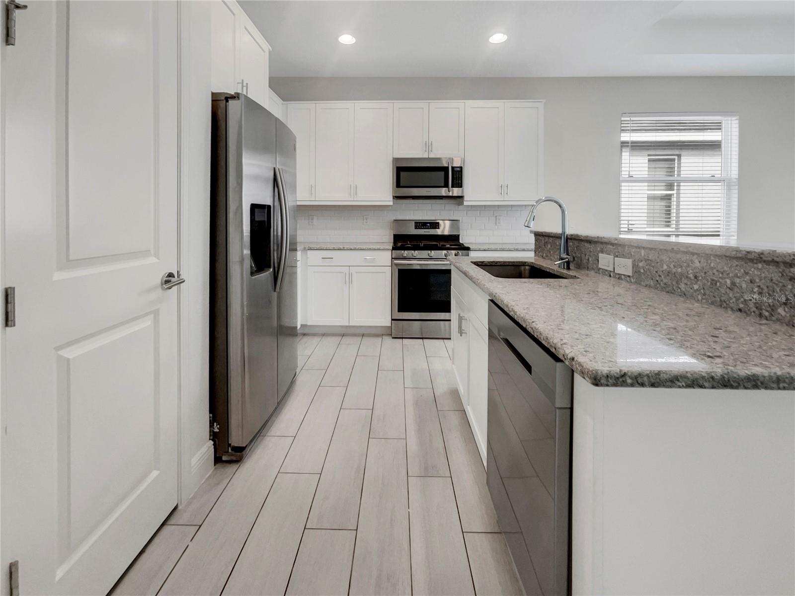 UNIVERSITY VILLAGE - Residential