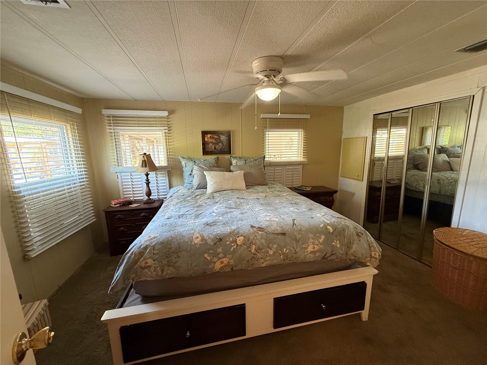 CONTINENTAL CAMPERS RESORTS - Residential