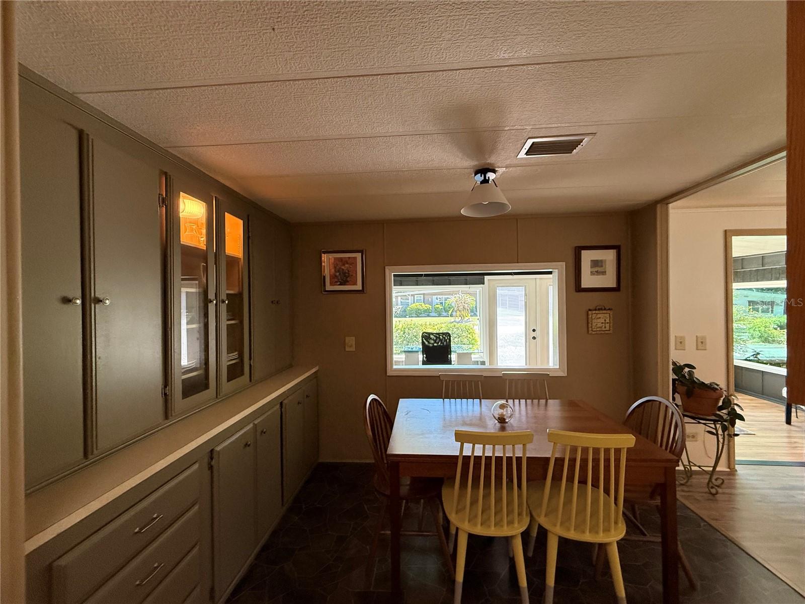 CONTINENTAL CAMPERS RESORTS - Residential