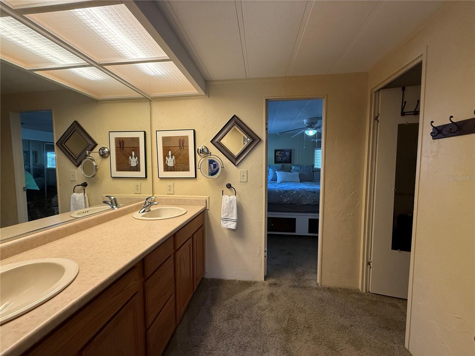 CONTINENTAL CAMPERS RESORTS - Residential