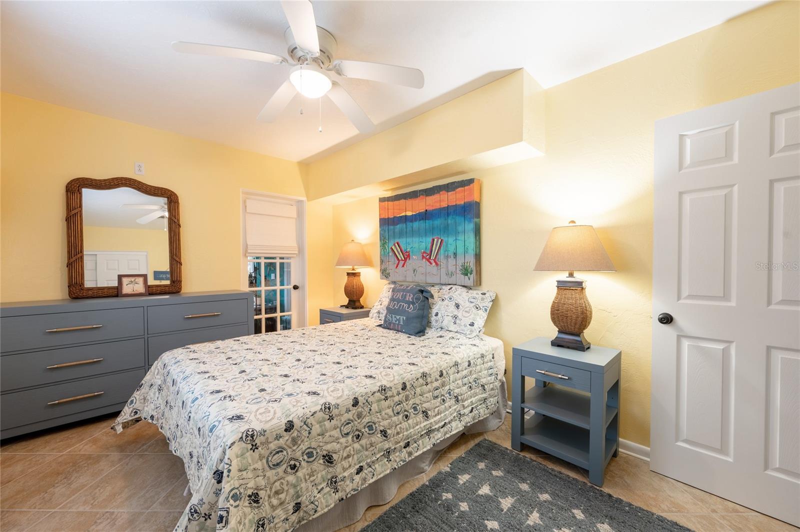 HOLMES BEACH FOURTEENTH UNIT - Residential