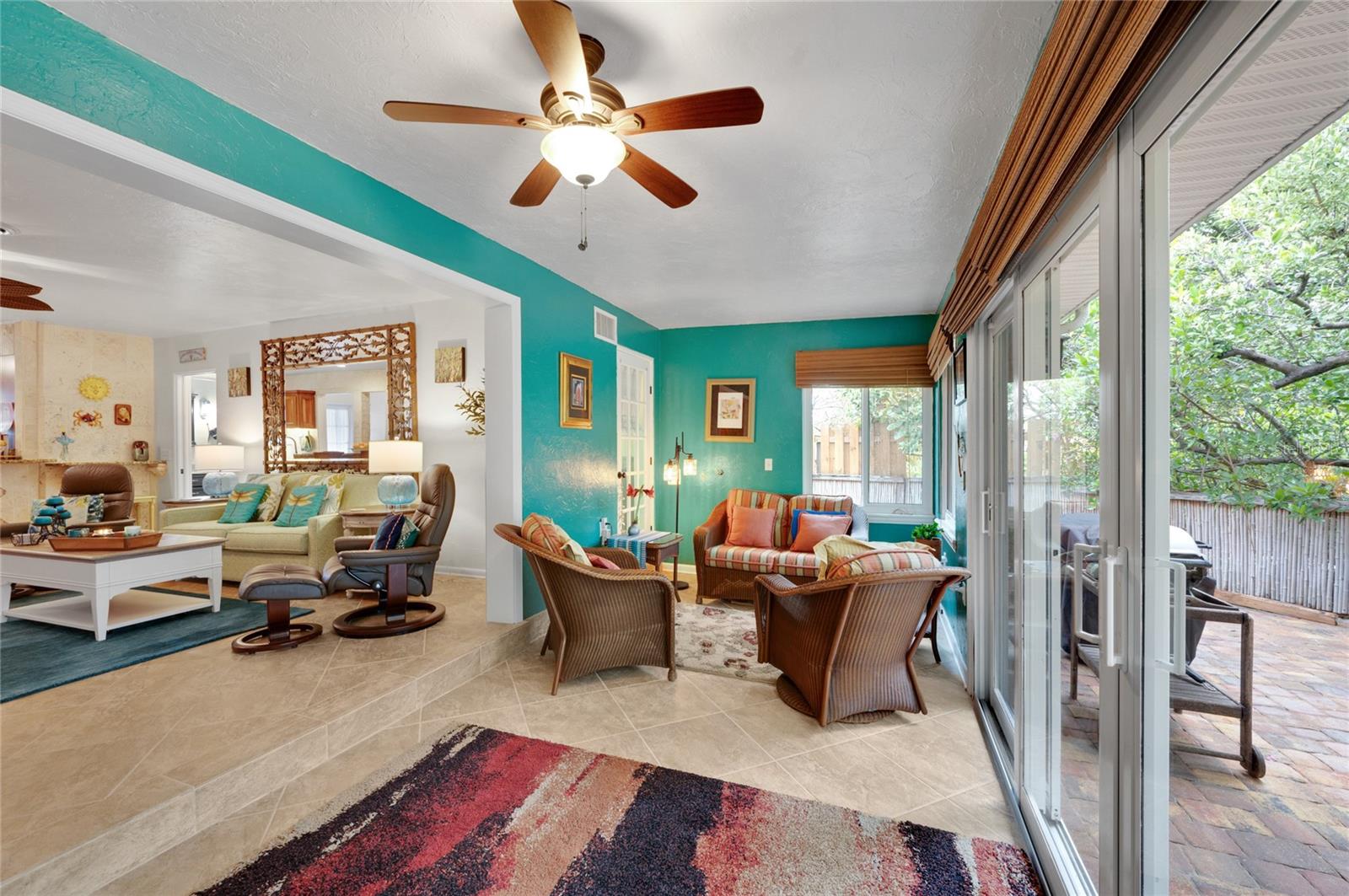 HOLMES BEACH FOURTEENTH UNIT - Residential