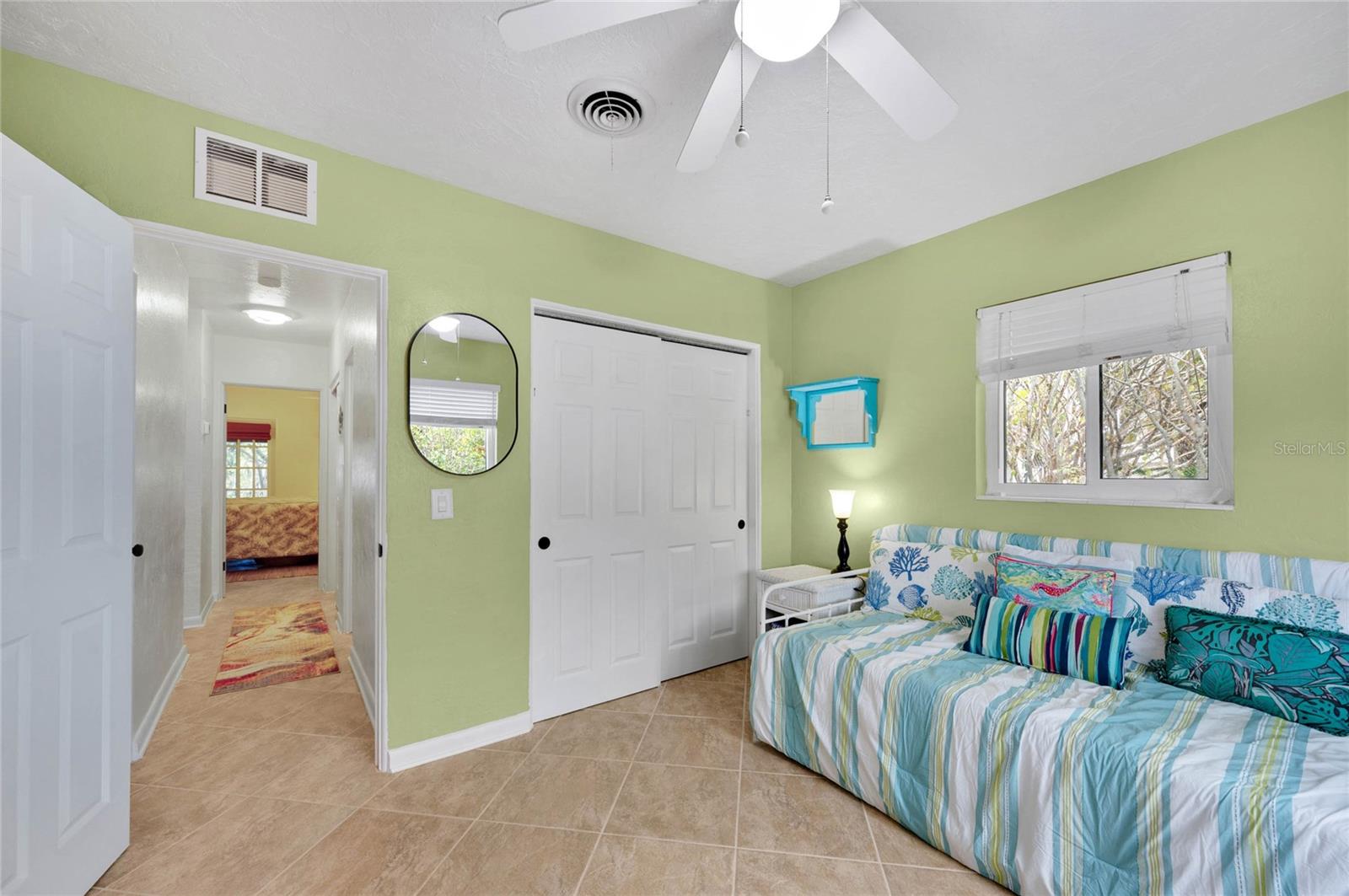 HOLMES BEACH FOURTEENTH UNIT - Residential