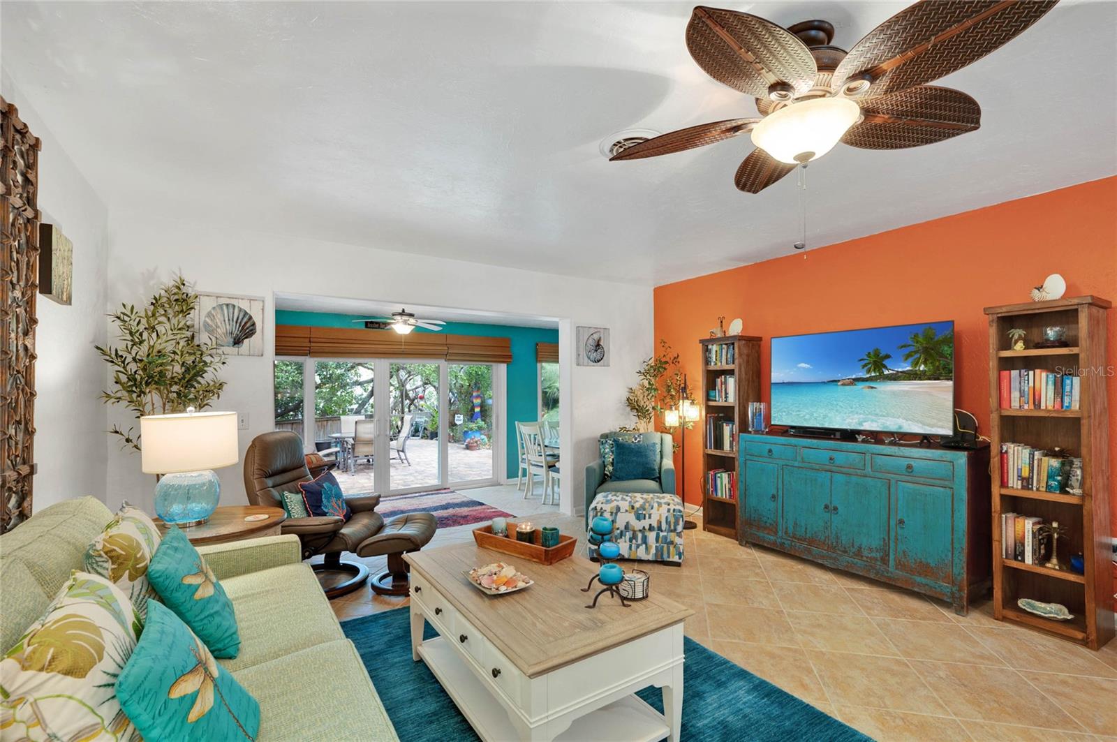 HOLMES BEACH FOURTEENTH UNIT - Residential