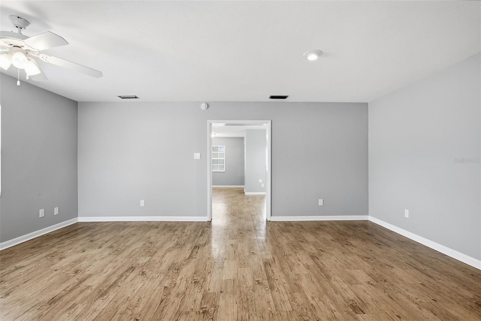 LAKE ELLEN ESTATES SUB - Residential