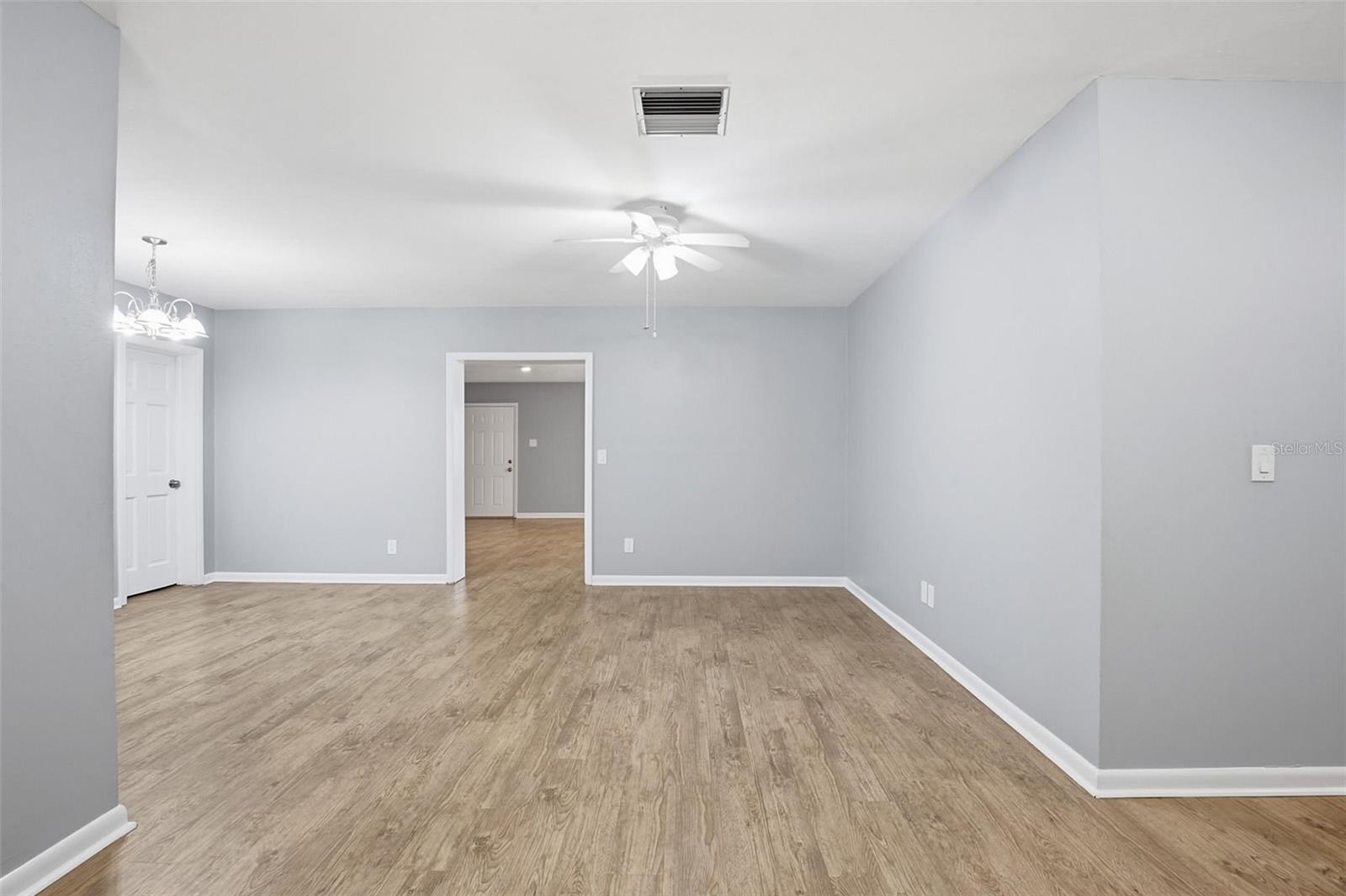 LAKE ELLEN ESTATES SUB - Residential