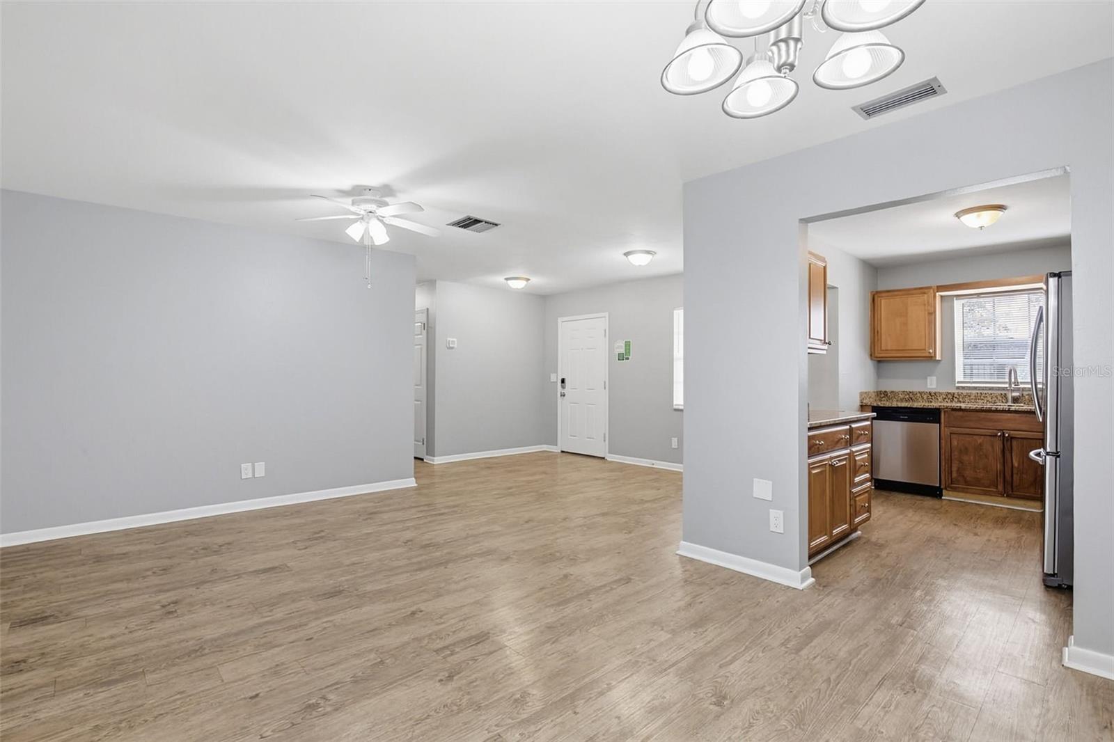 LAKE ELLEN ESTATES SUB - Residential