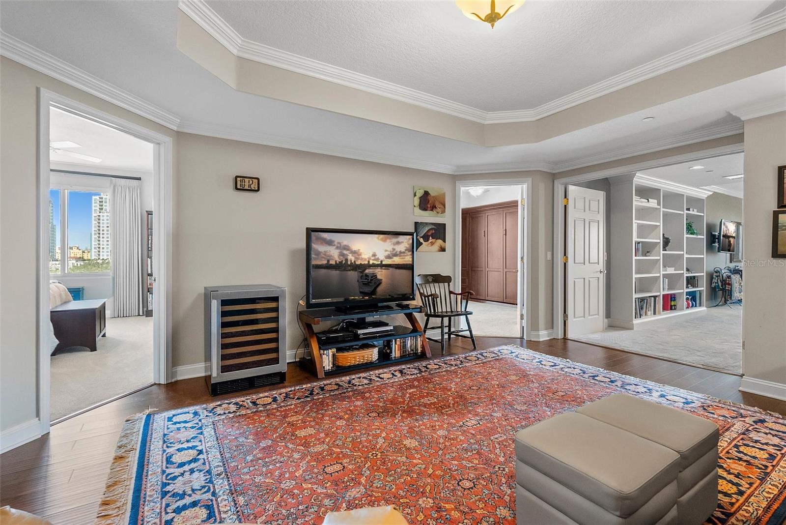 VINOY PLACE CONDO - Residential