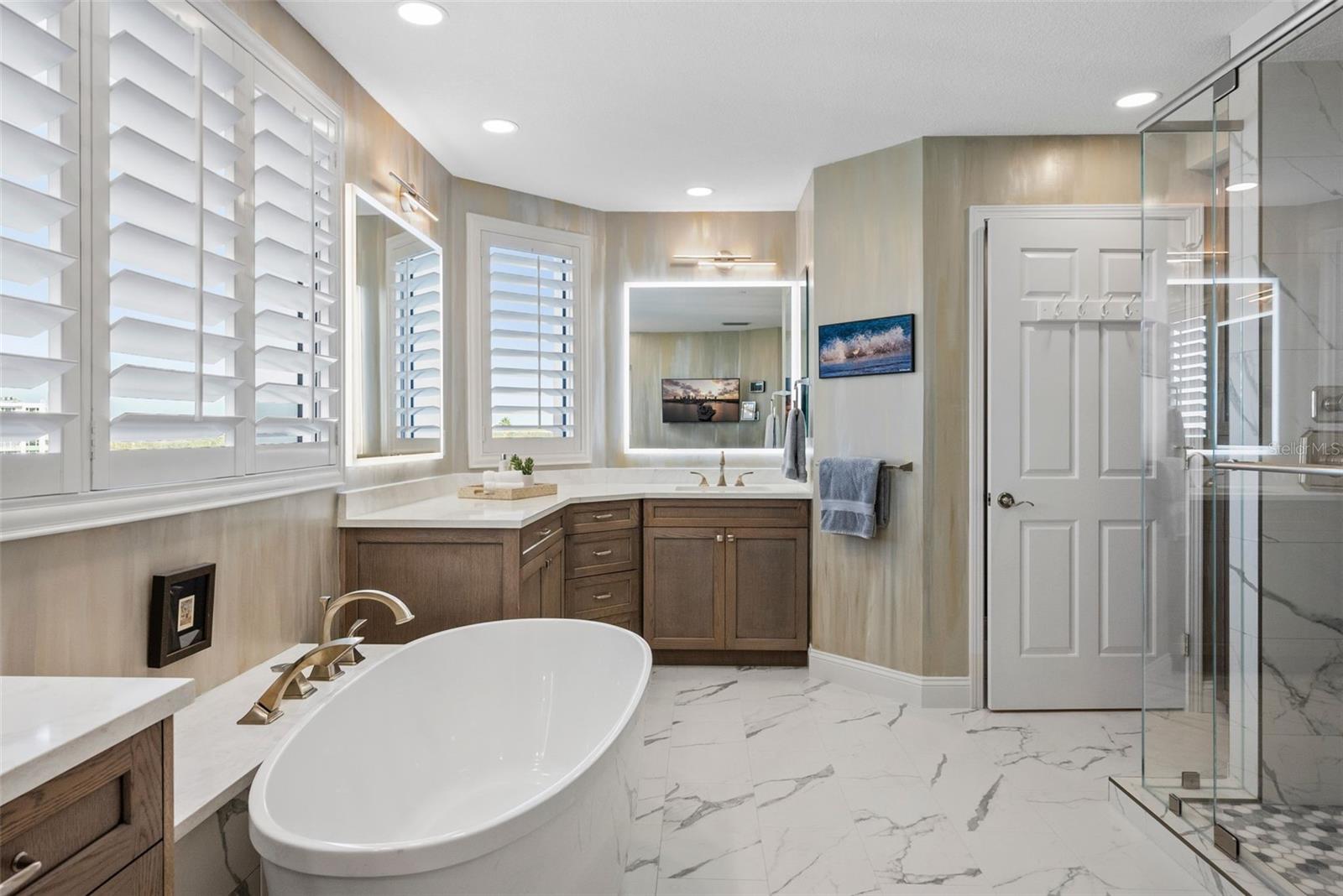 VINOY PLACE CONDO - Residential