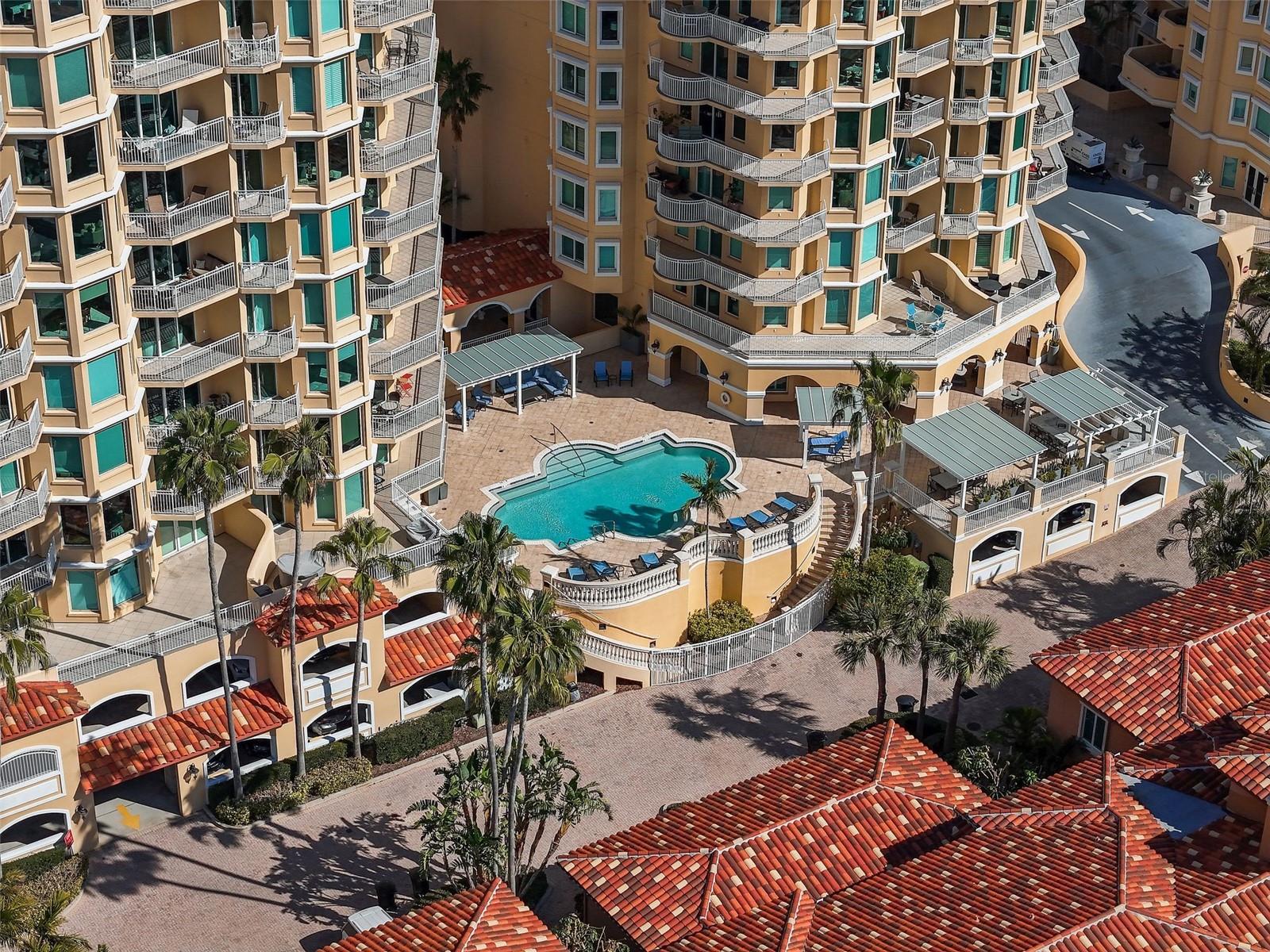 VINOY PLACE CONDO - Residential