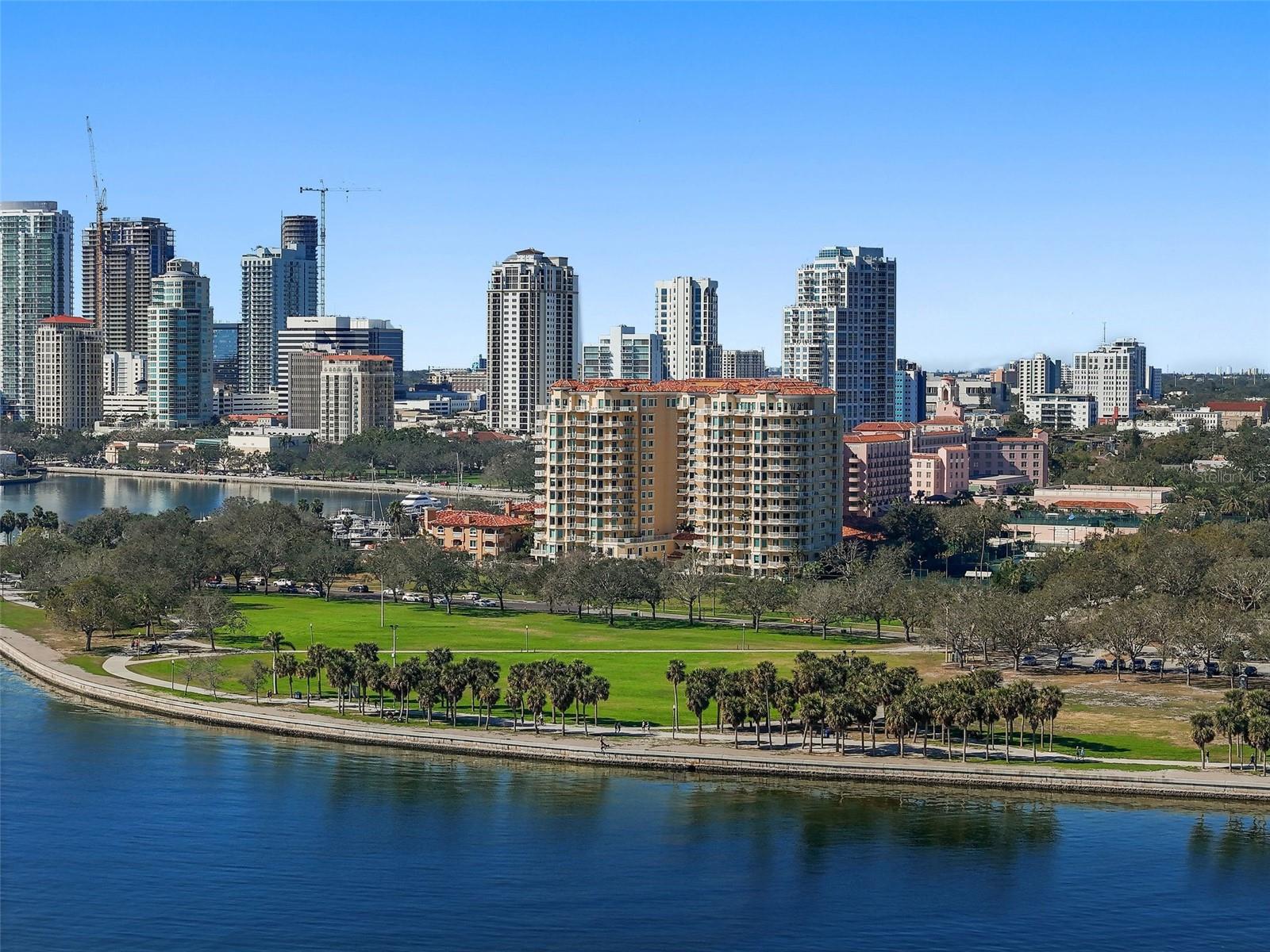 VINOY PLACE CONDO - Residential