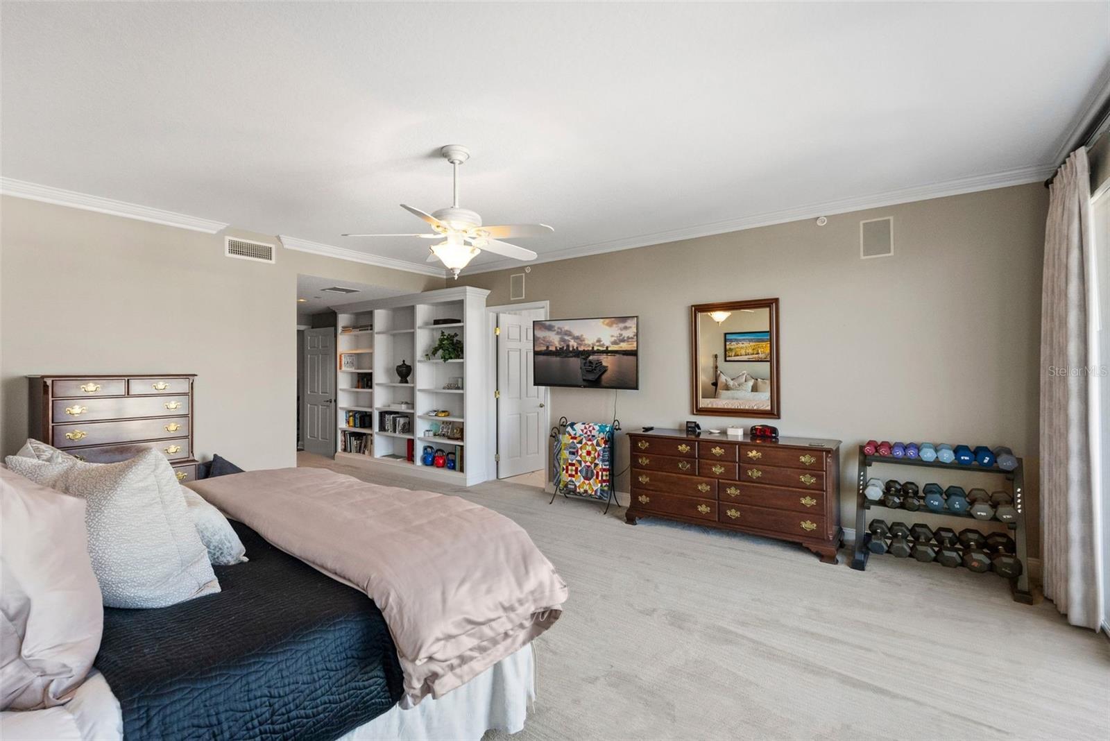 VINOY PLACE CONDO - Residential