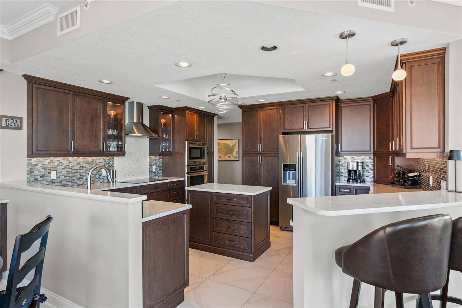 VINOY PLACE CONDO - Residential