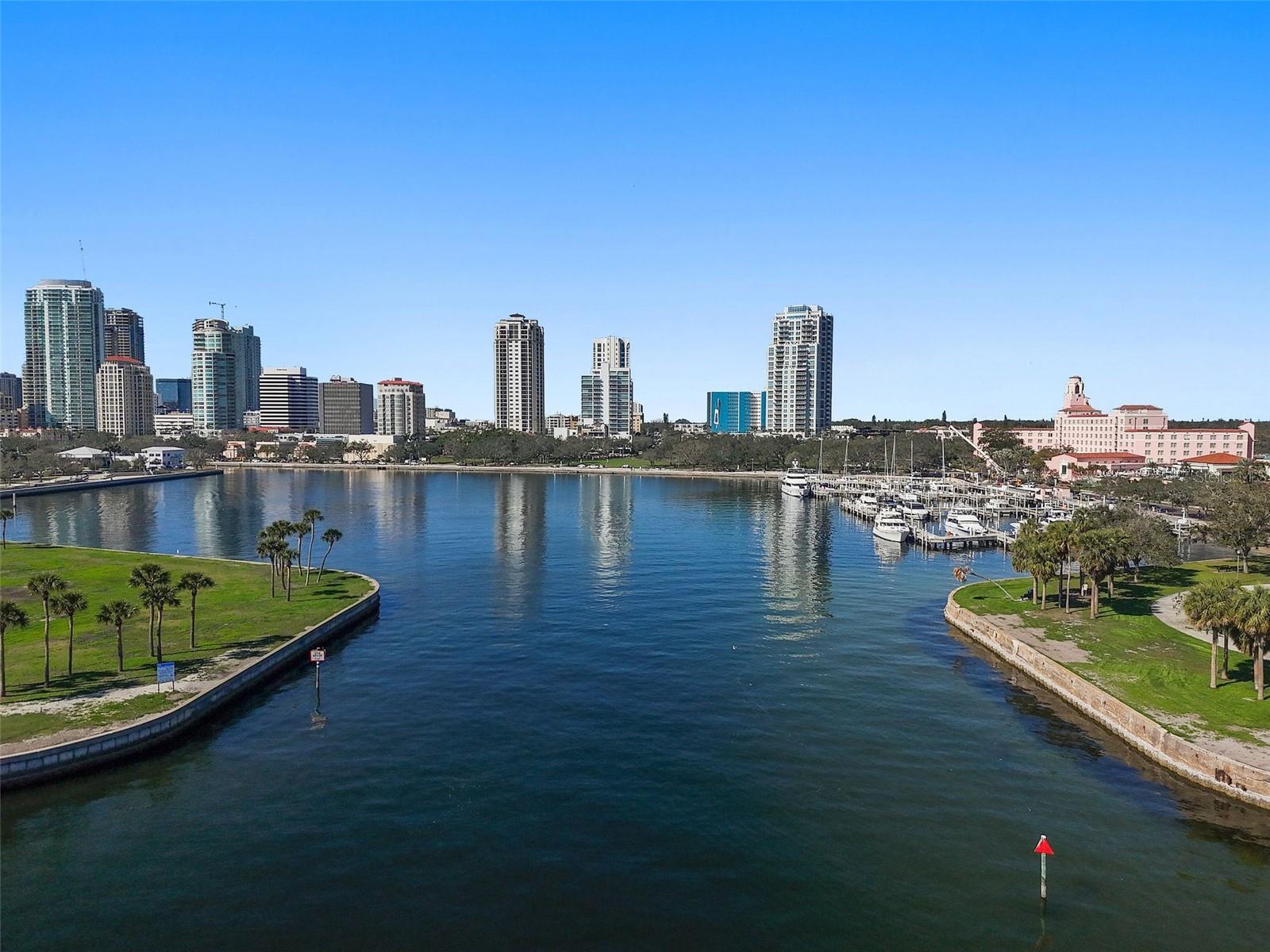 VINOY PLACE CONDO - Residential