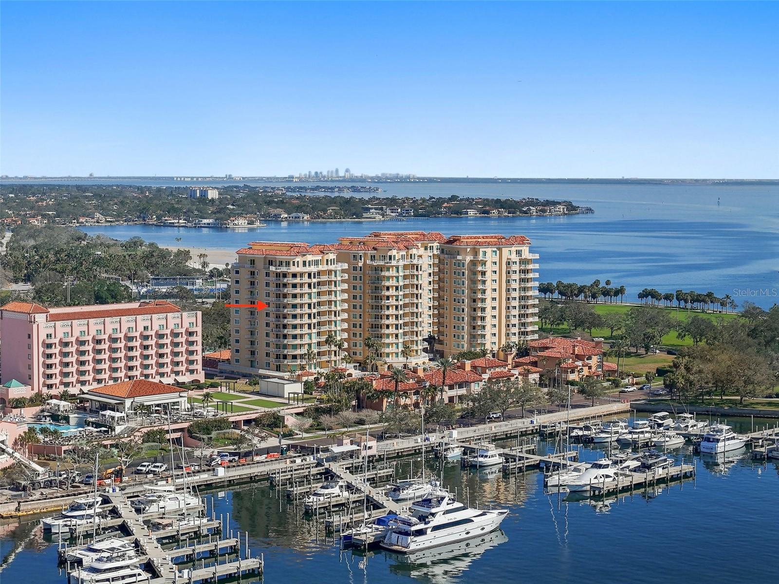 VINOY PLACE CONDO - Residential