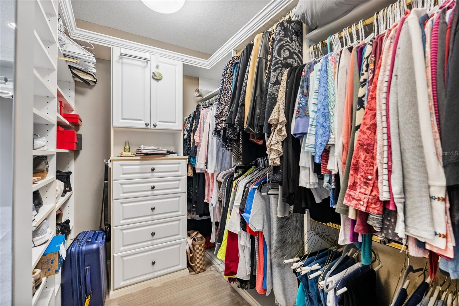 VINOY PLACE CONDO - Residential