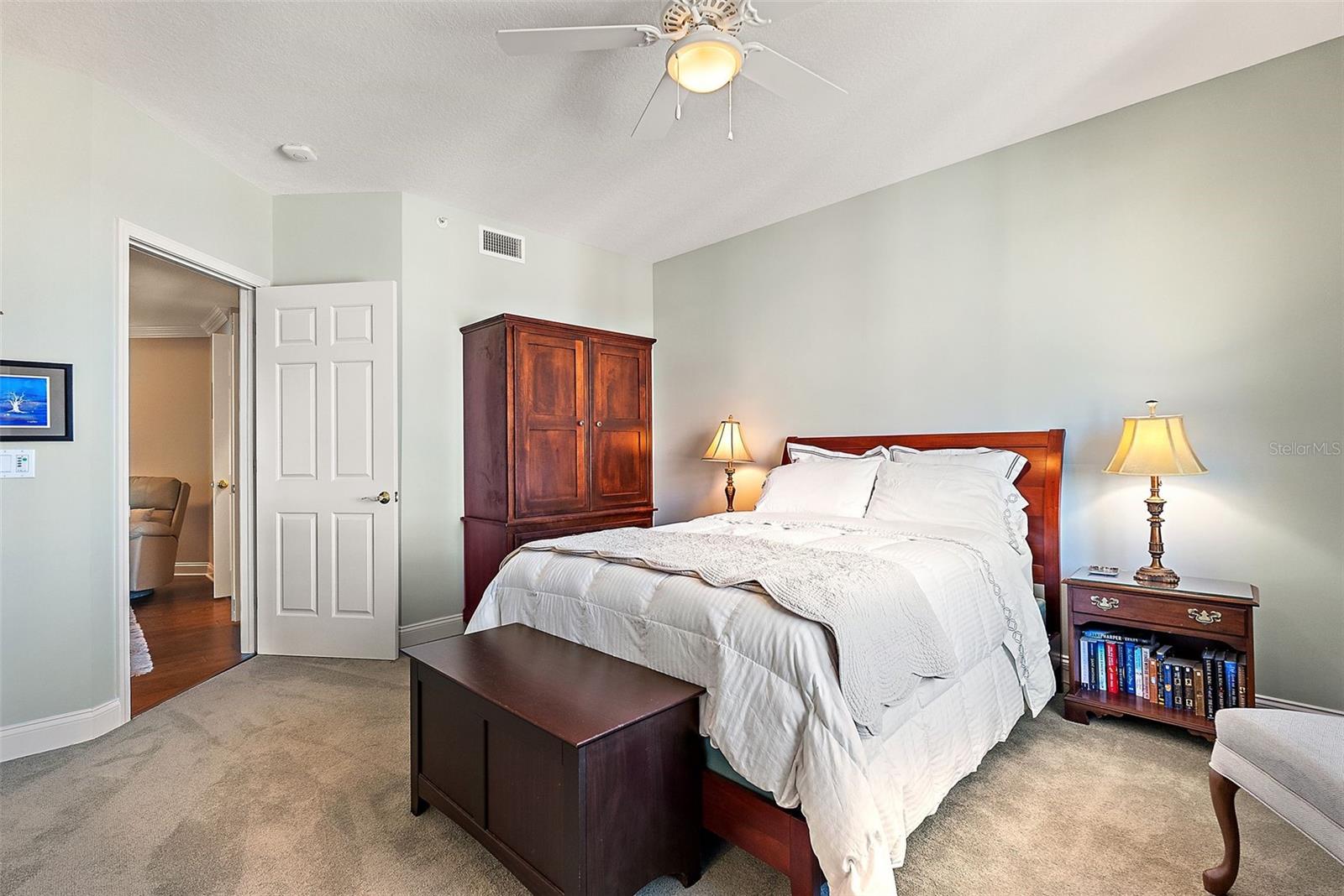 VINOY PLACE CONDO - Residential