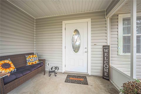 Tiny photo for 3693 Cr 400, Lake Panasoffkee, FL 33538 (MLS # OM693014)