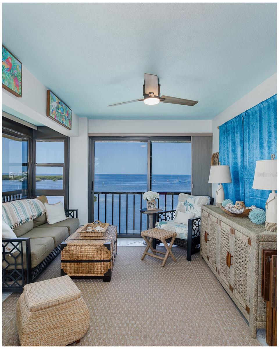 SAND PEBBLE POINTE CONDO 01 AMD 02 - Residential