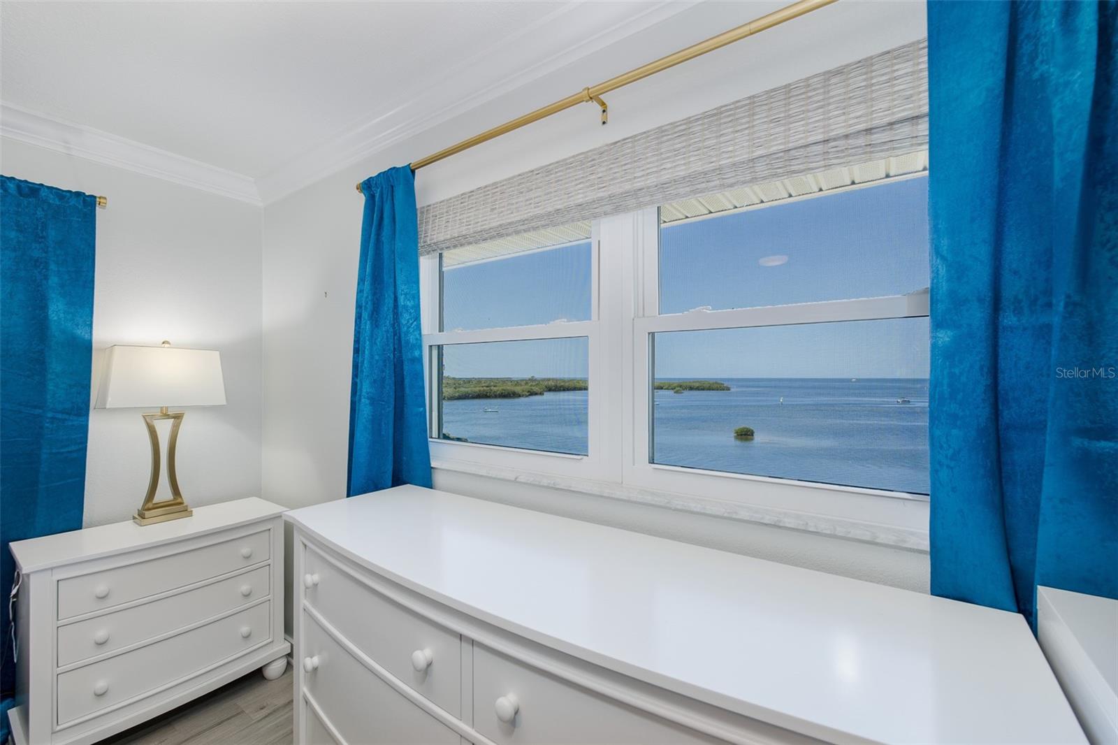 SAND PEBBLE POINTE CONDO 01 AMD 02 - Residential