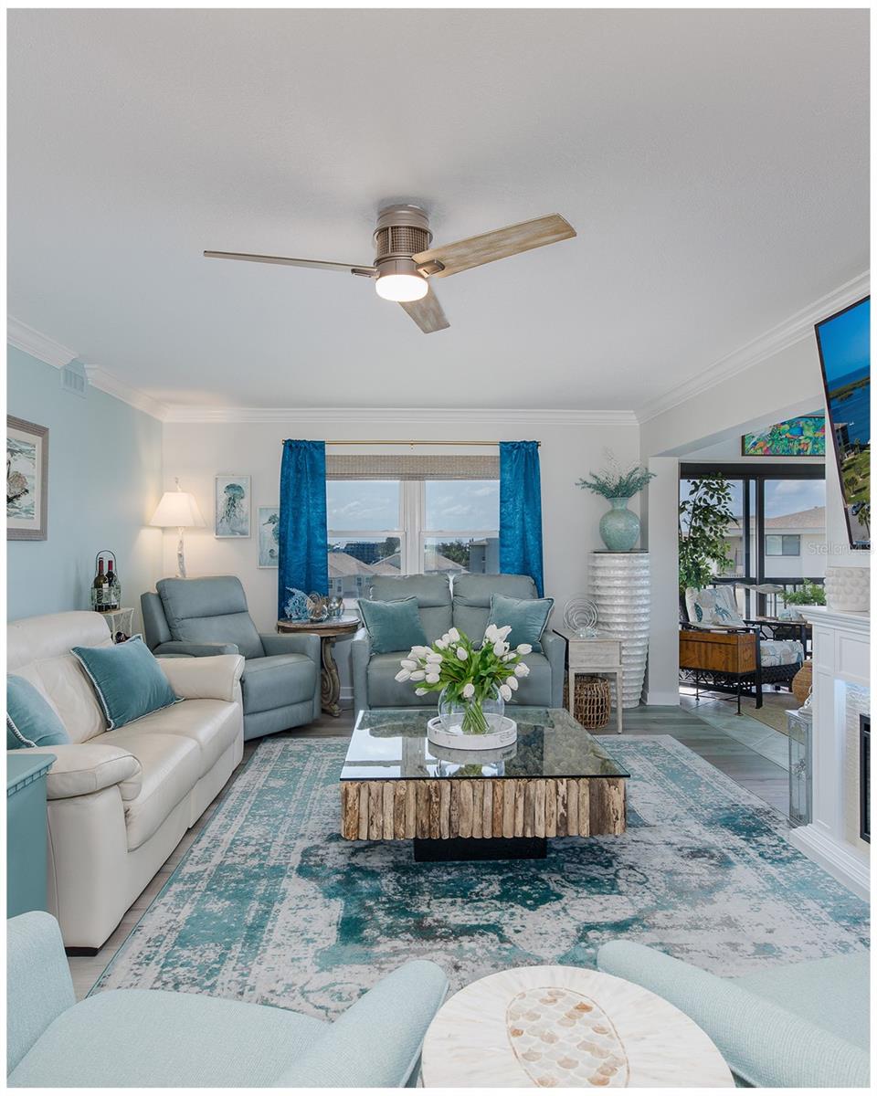 SAND PEBBLE POINTE CONDO 01 AMD 02 - Residential