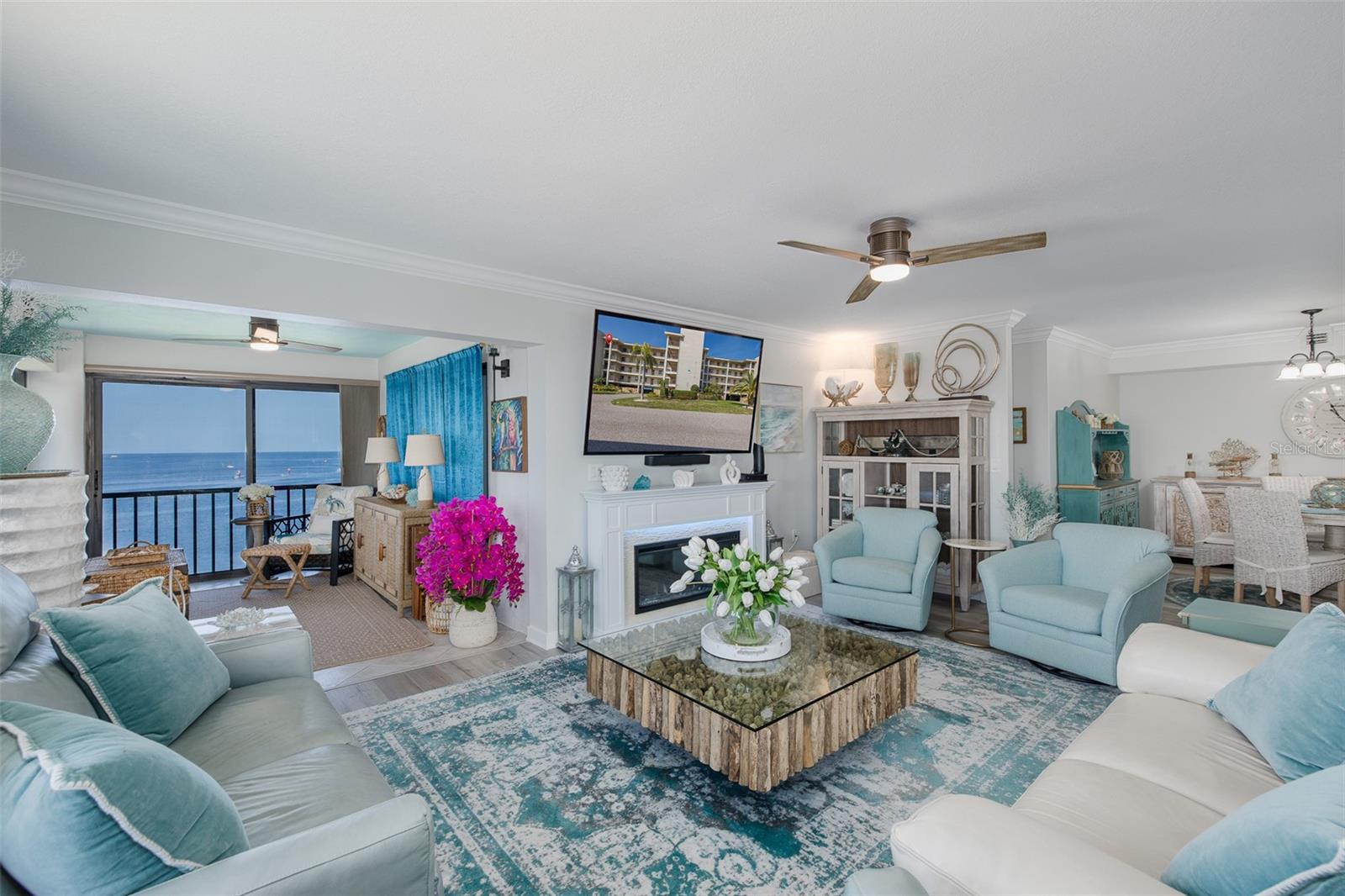 SAND PEBBLE POINTE CONDO 01 AMD 02 - Residential