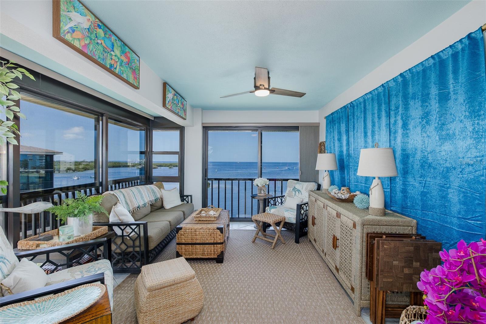 SAND PEBBLE POINTE CONDO 01 AMD 02 - Residential