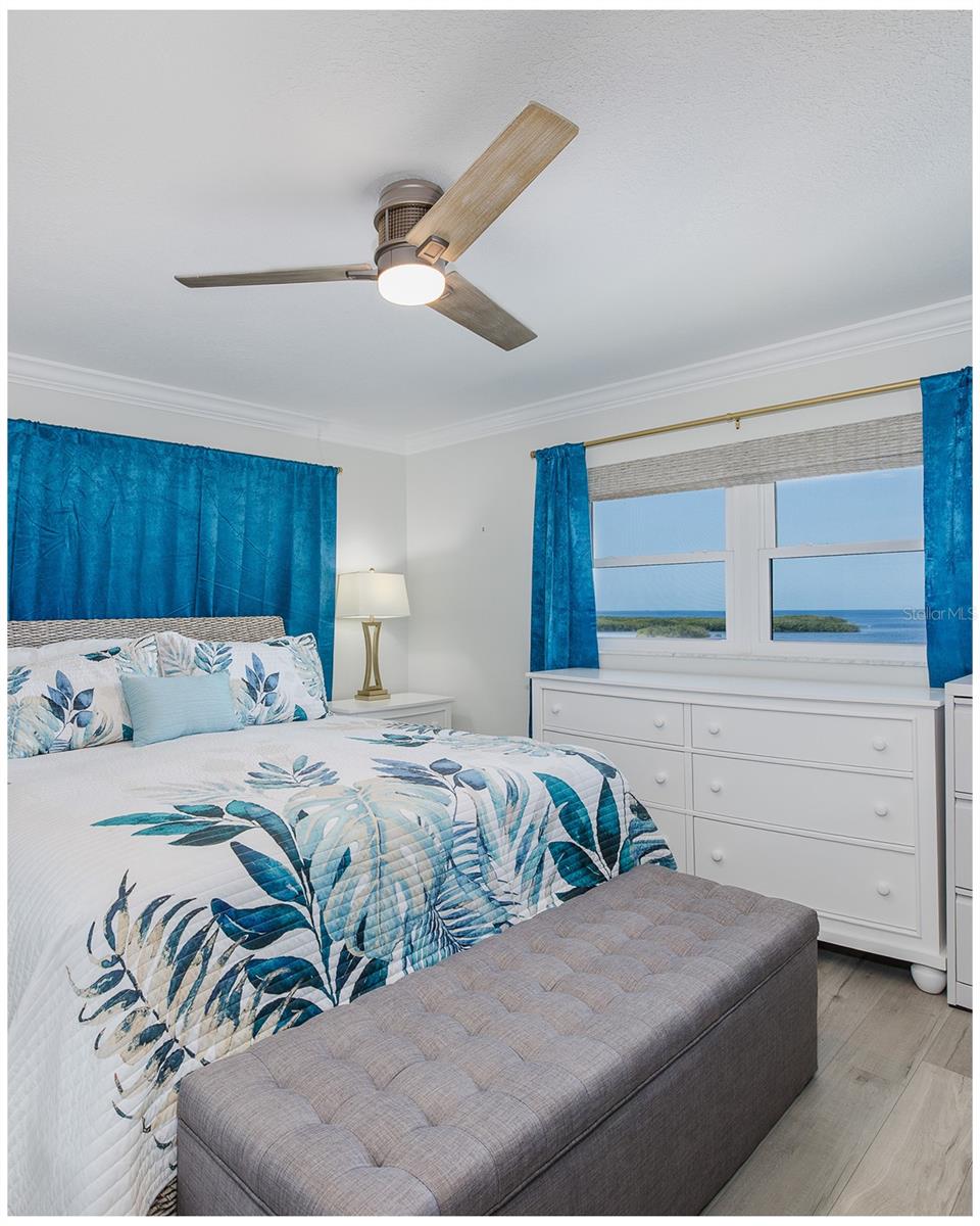 SAND PEBBLE POINTE CONDO 01 AMD 02 - Residential