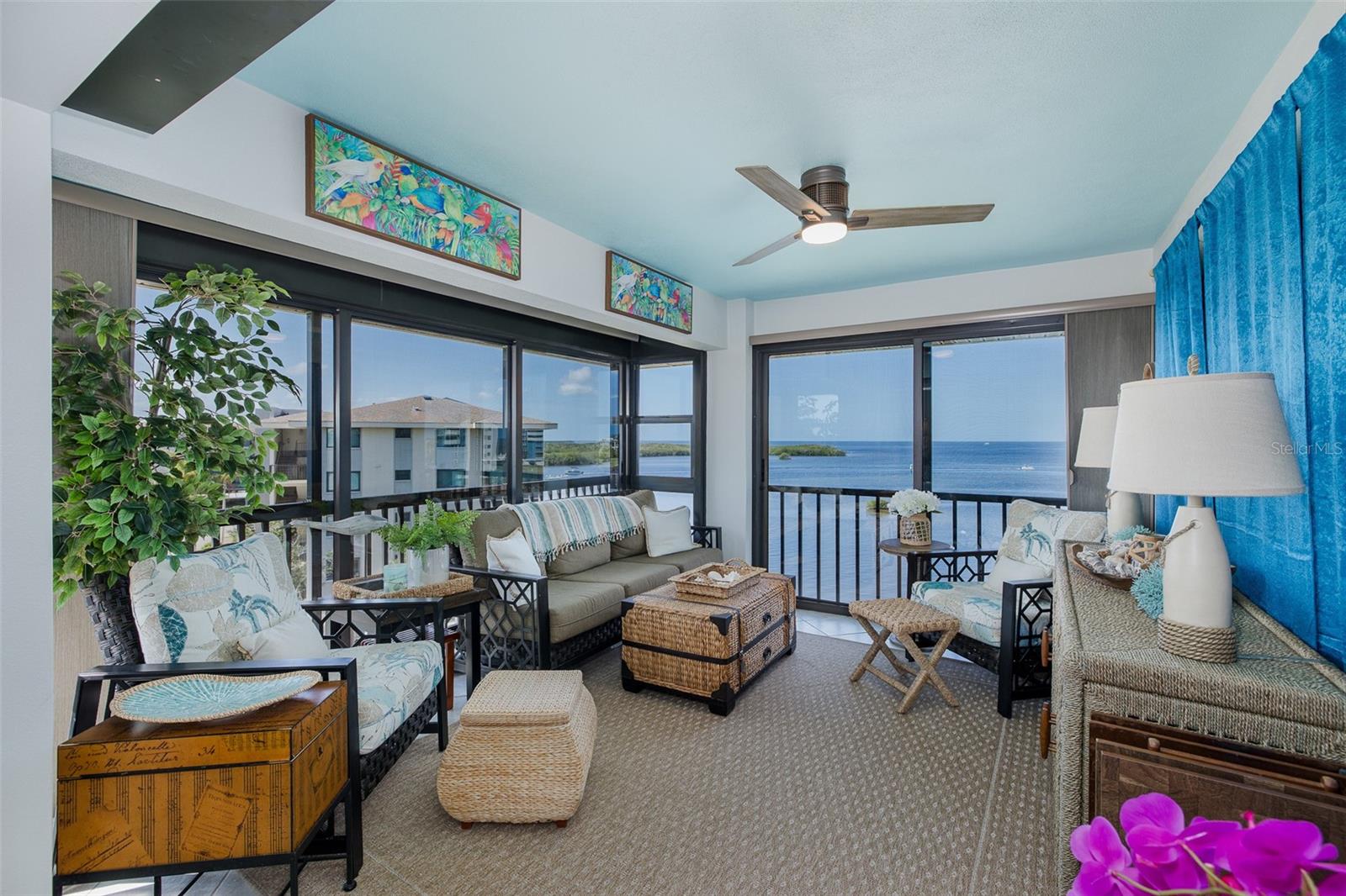 SAND PEBBLE POINTE CONDO 01 AMD 02 - Residential