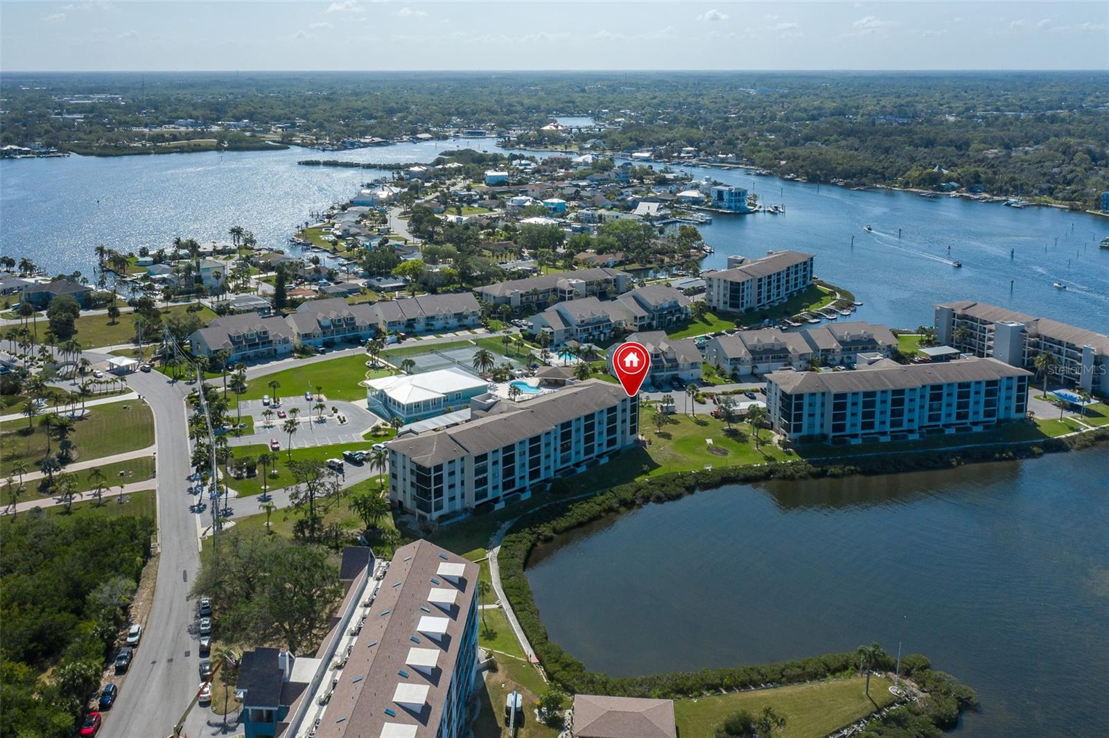 SAND PEBBLE POINTE CONDO 01 AMD 02 - Residential