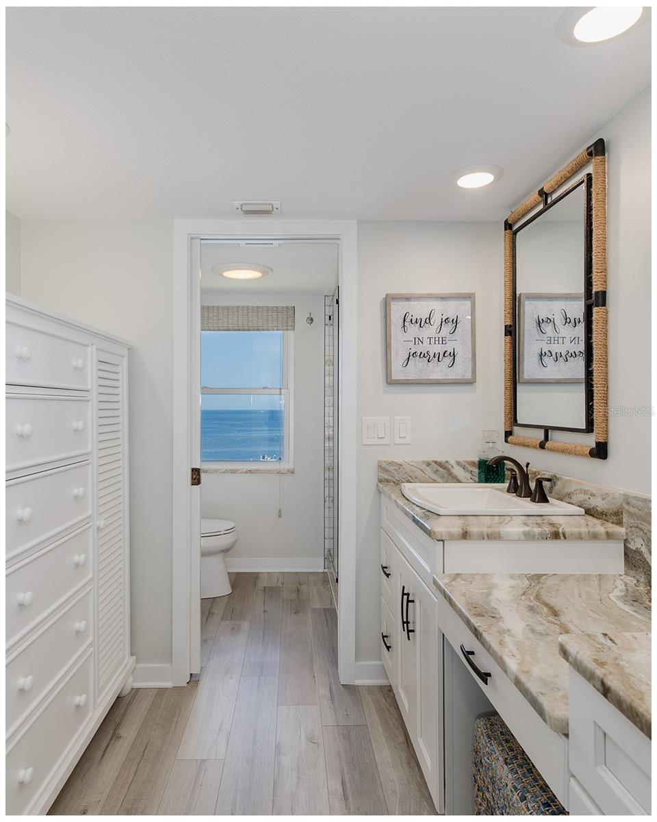 SAND PEBBLE POINTE CONDO 01 AMD 02 - Residential