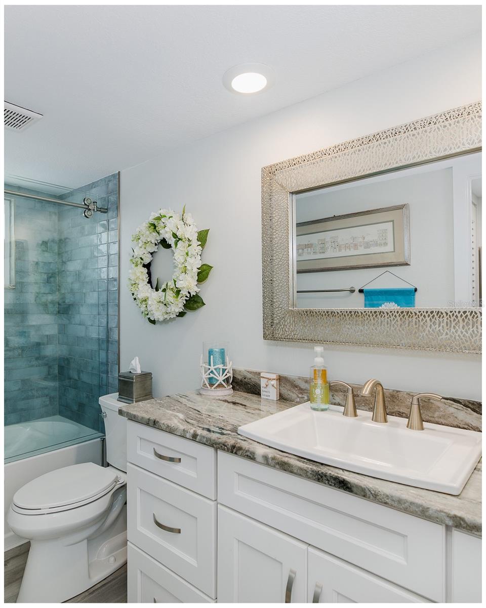 SAND PEBBLE POINTE CONDO 01 AMD 02 - Residential