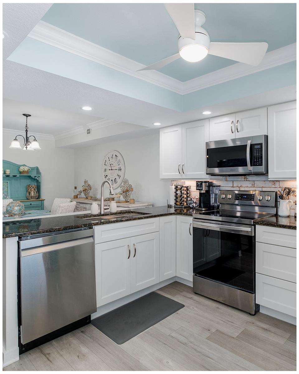 SAND PEBBLE POINTE CONDO 01 AMD 02 - Residential