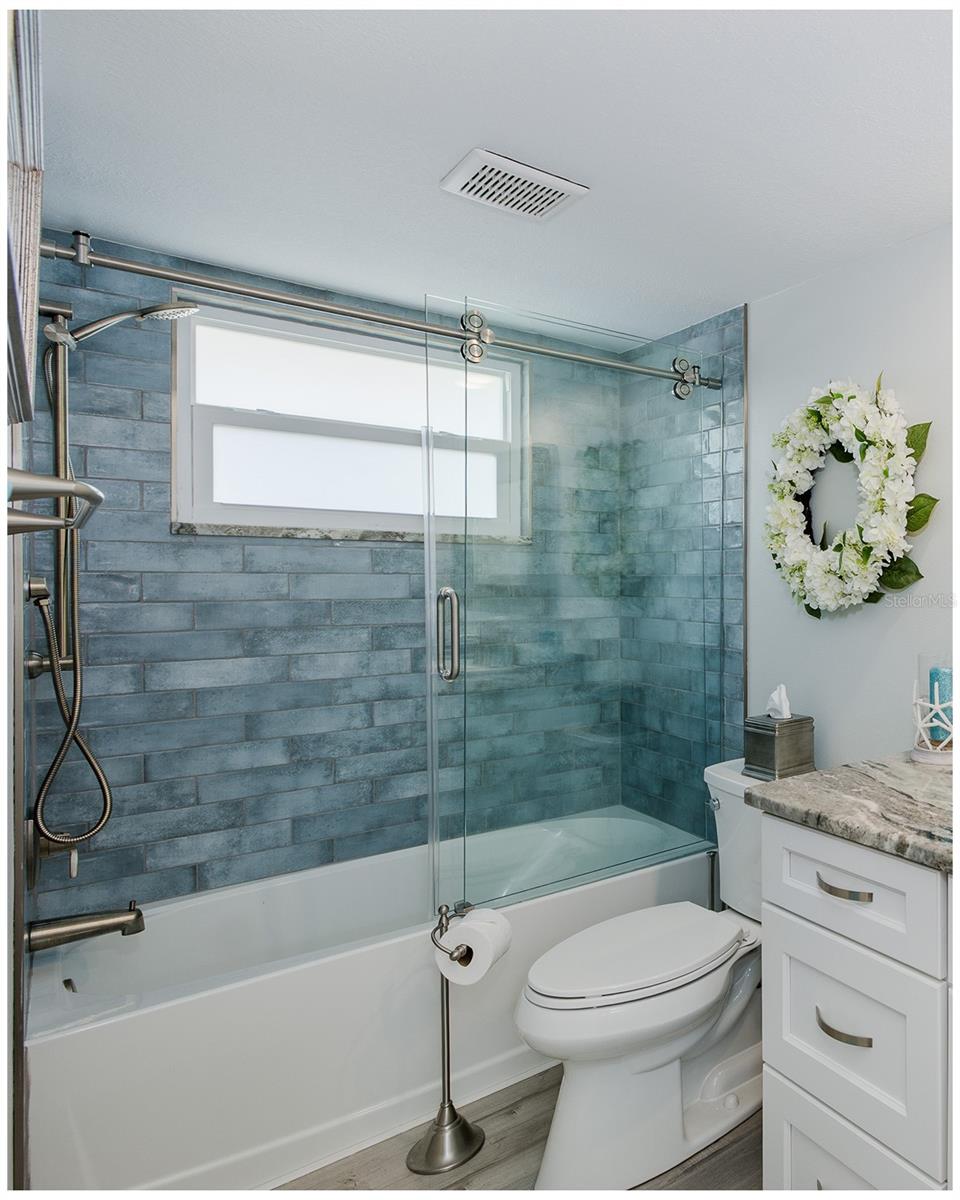 SAND PEBBLE POINTE CONDO 01 AMD 02 - Residential