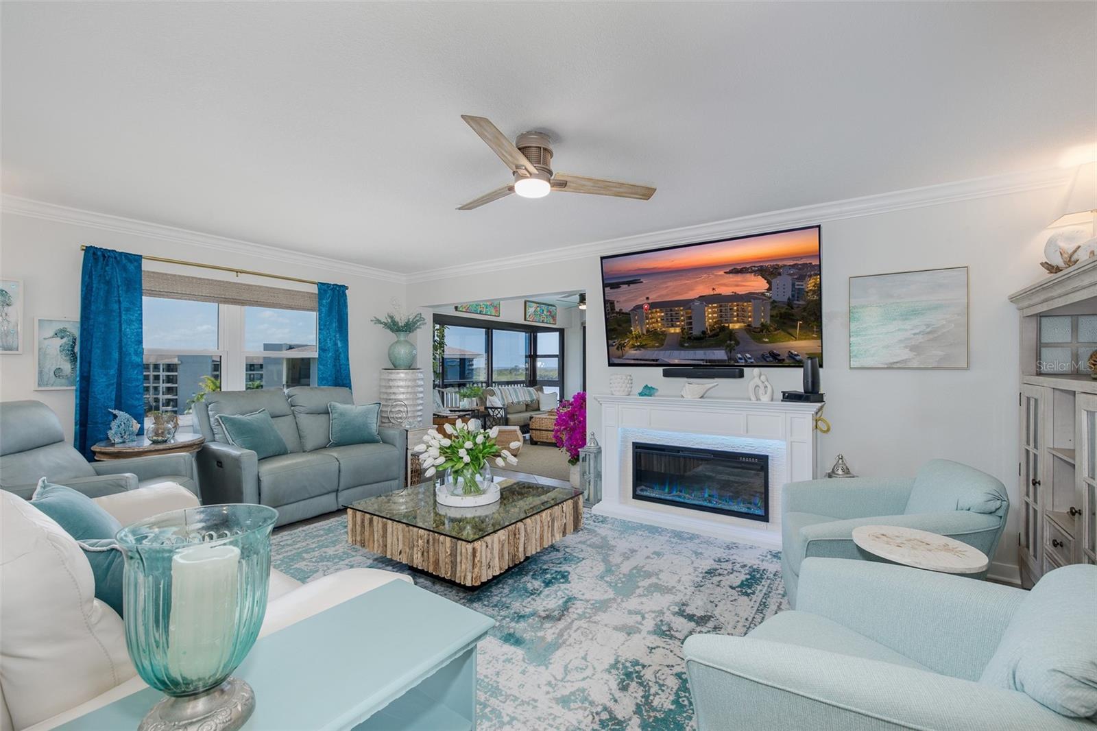 SAND PEBBLE POINTE CONDO 01 AMD 02 - Residential