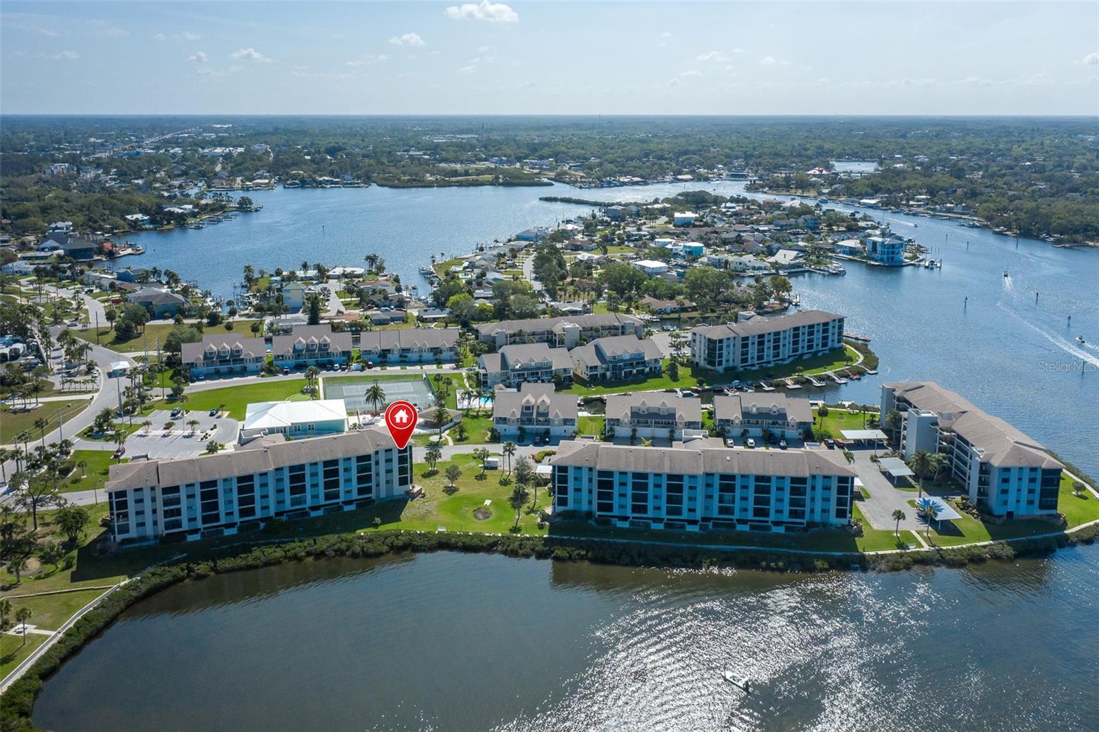 SAND PEBBLE POINTE CONDO 01 AMD 02 - Residential