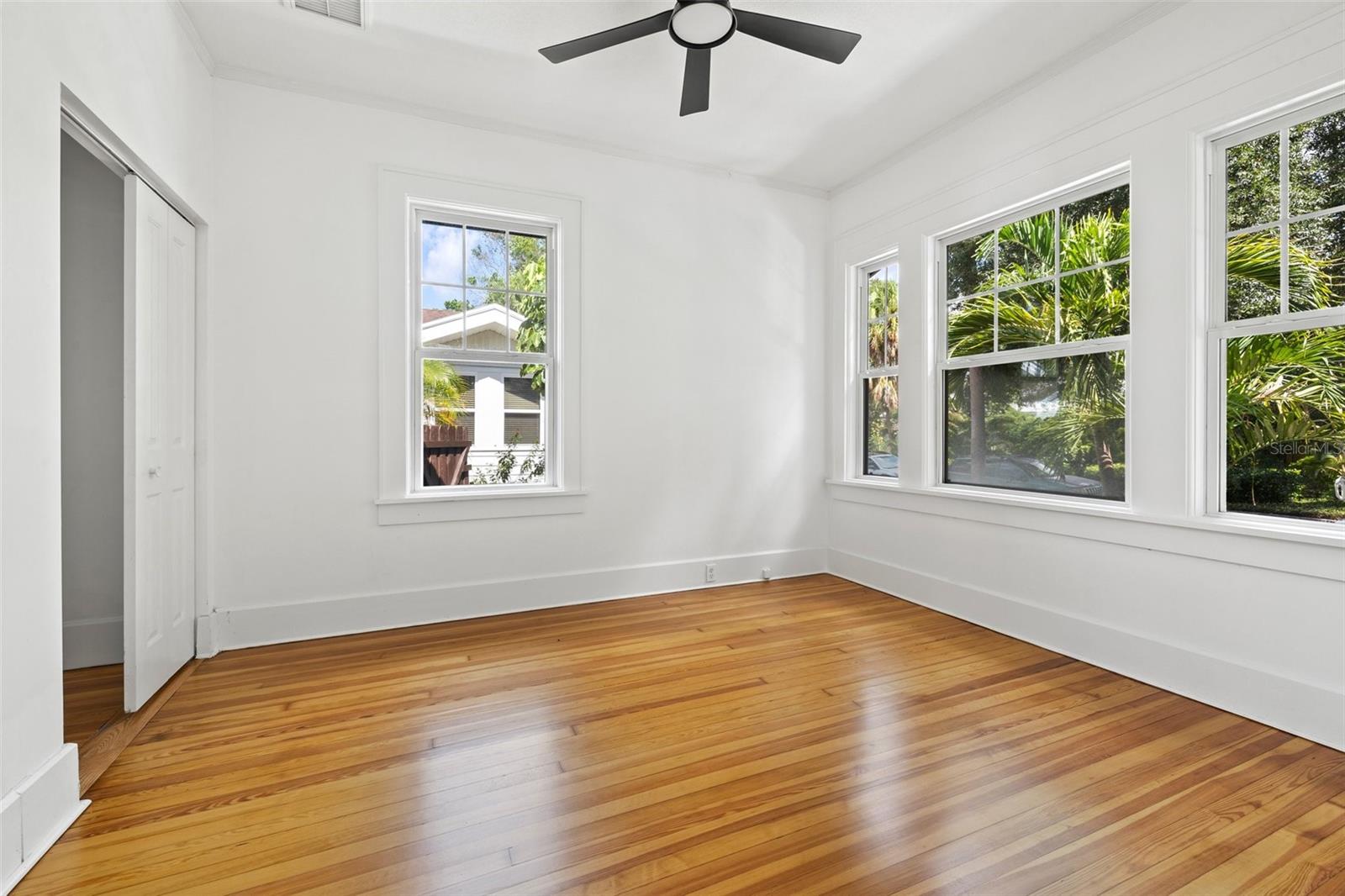 HALLS CENTRAL AVE 2 - Residential Lease