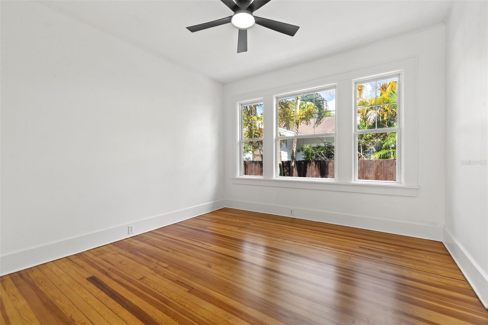 HALLS CENTRAL AVE 2 - Residential Lease