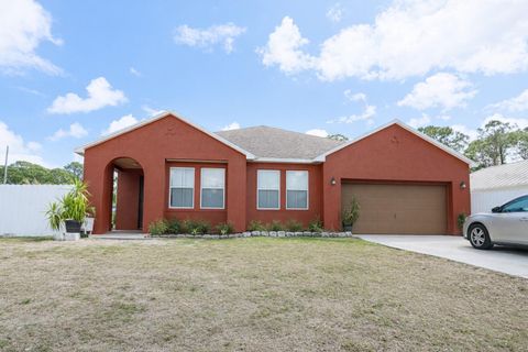 Photo of 549 White Plains Avenue SW, Palm Bay, FL 32908 (MLS # TB8484702)